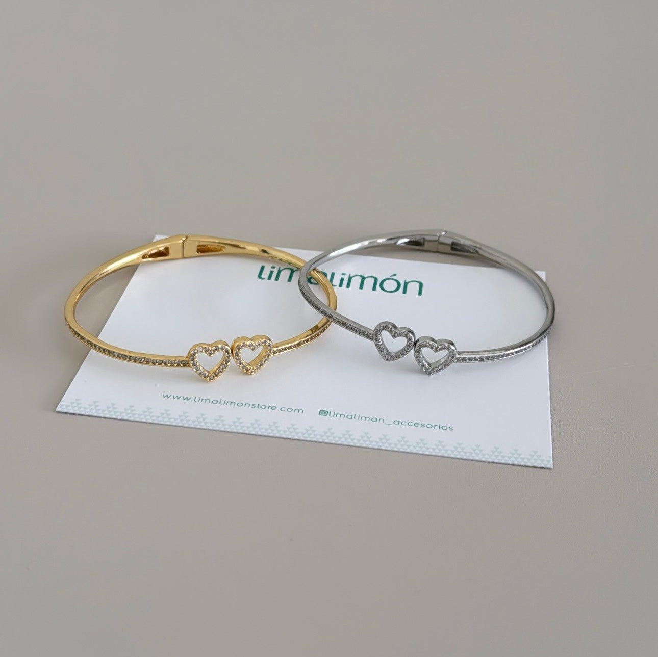 Hearts Bangle - Bracelet | LimaLimón Store - 5