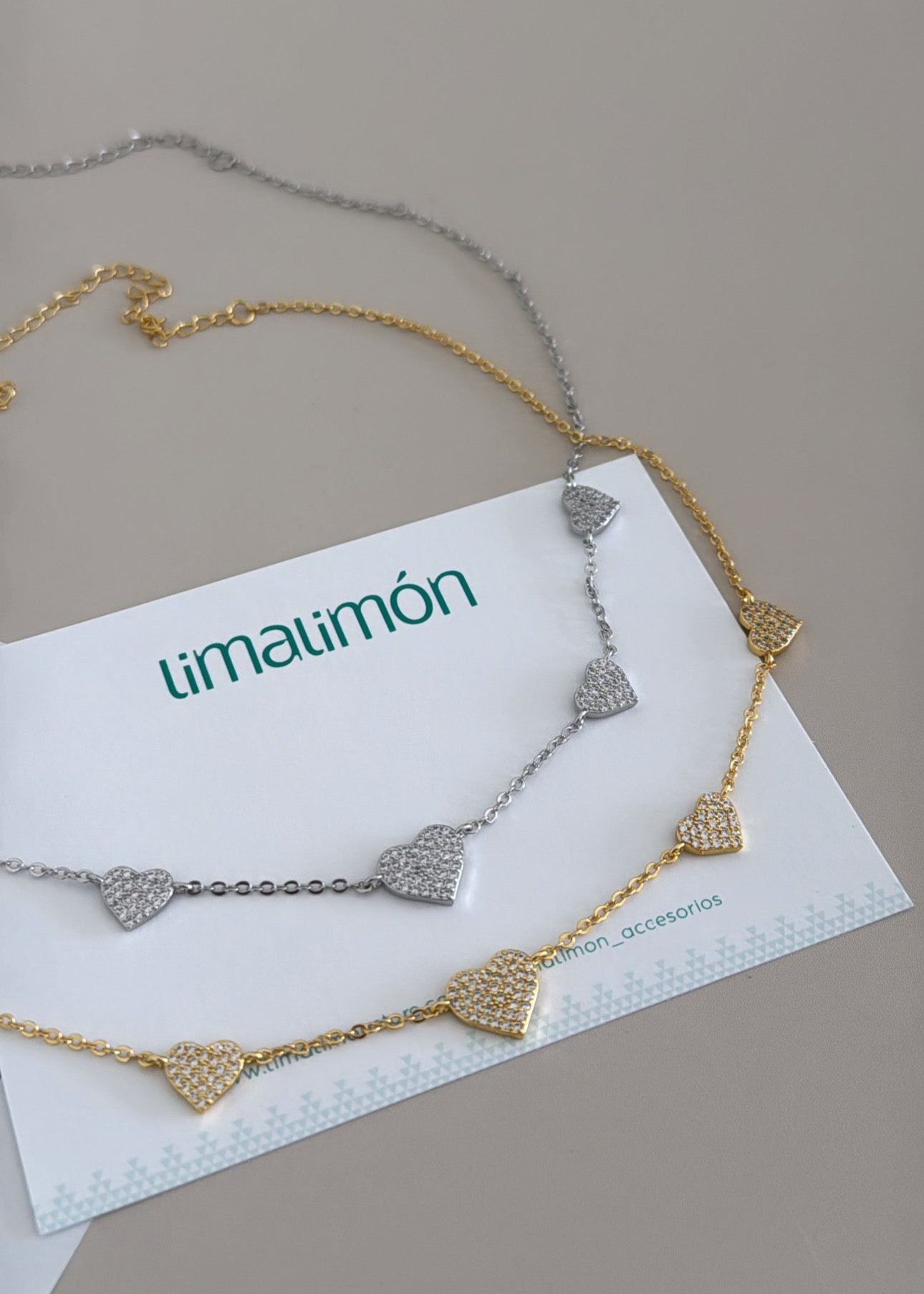 Hearts Bright Necklace - Necklace | LimaLimón Store - 5