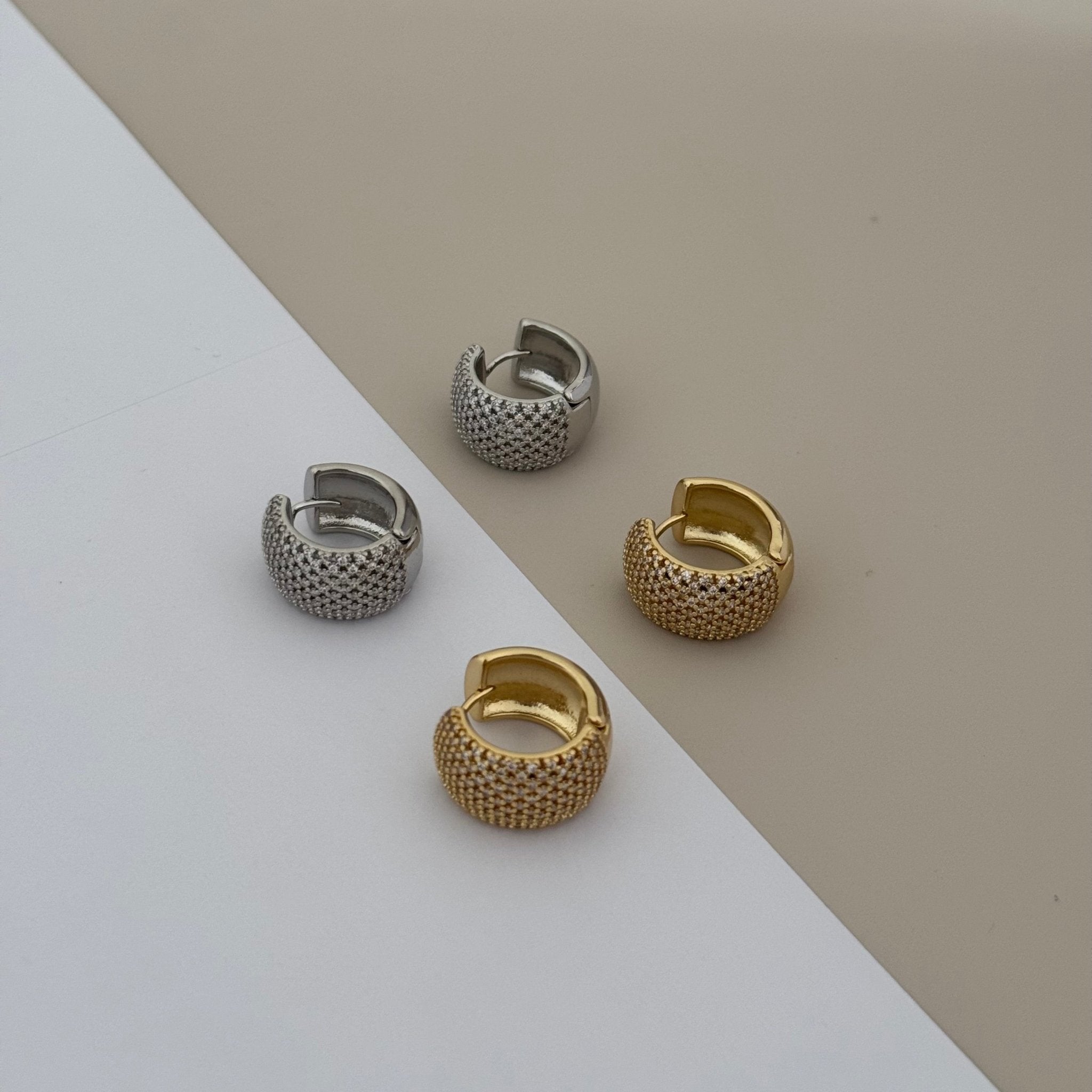 Hoops Earring - Earring | LimaLimón Store - 1