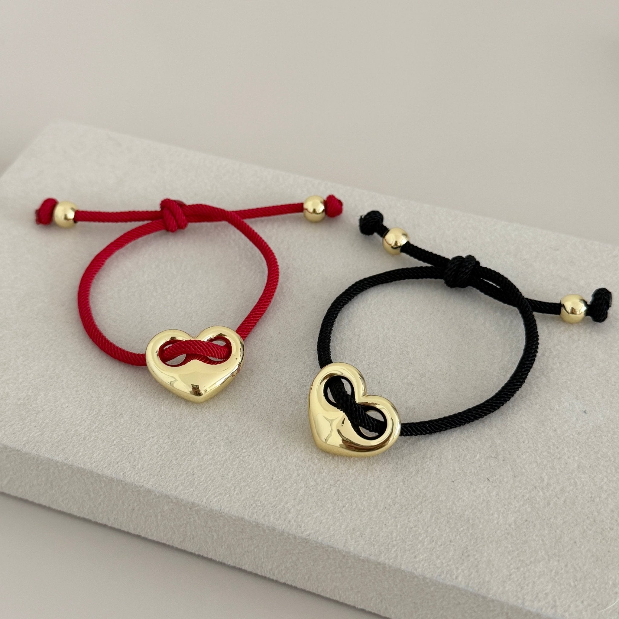 Infinity Heart Adjustable Bracelet - | LimaLimón Store - 1