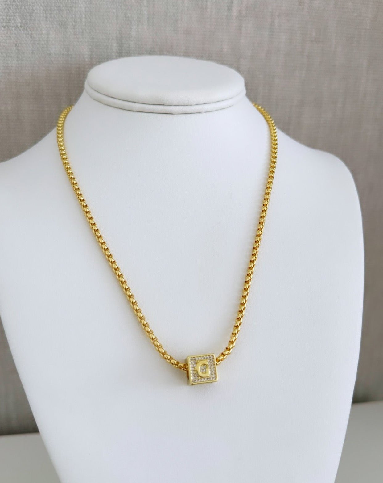 Initial Gold Necklace - Necklace | LimaLimón Store - 7