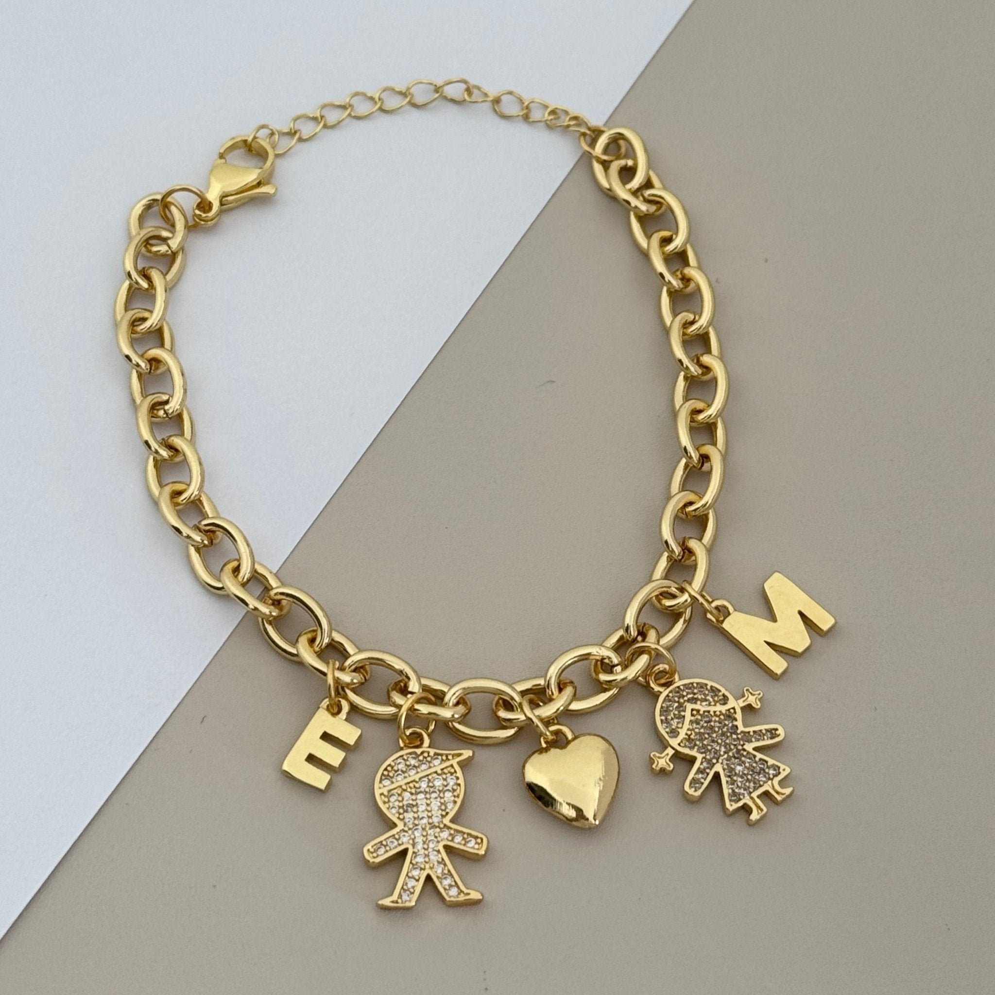 Kids Initial Heart Bracelet - Custom Necklace | LimaLimón Store - 1