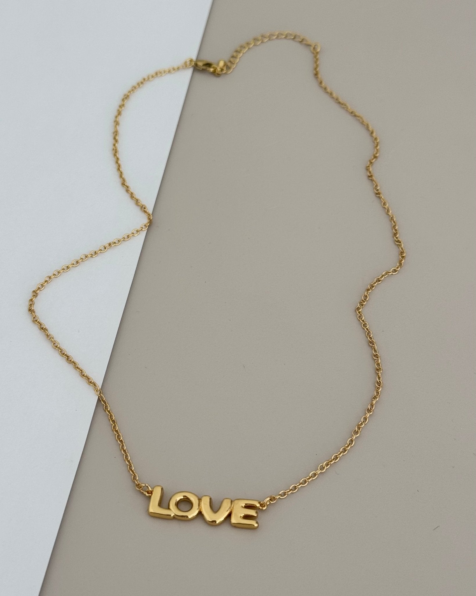Love Necklace - Necklace | LimaLimón Store - 1