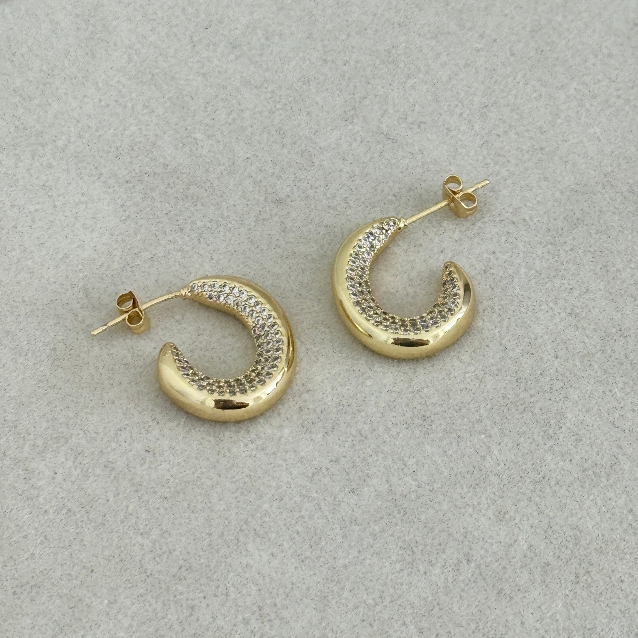 Luna Pavé Hoop Earrings - Earring | LimaLimón Store - 4
