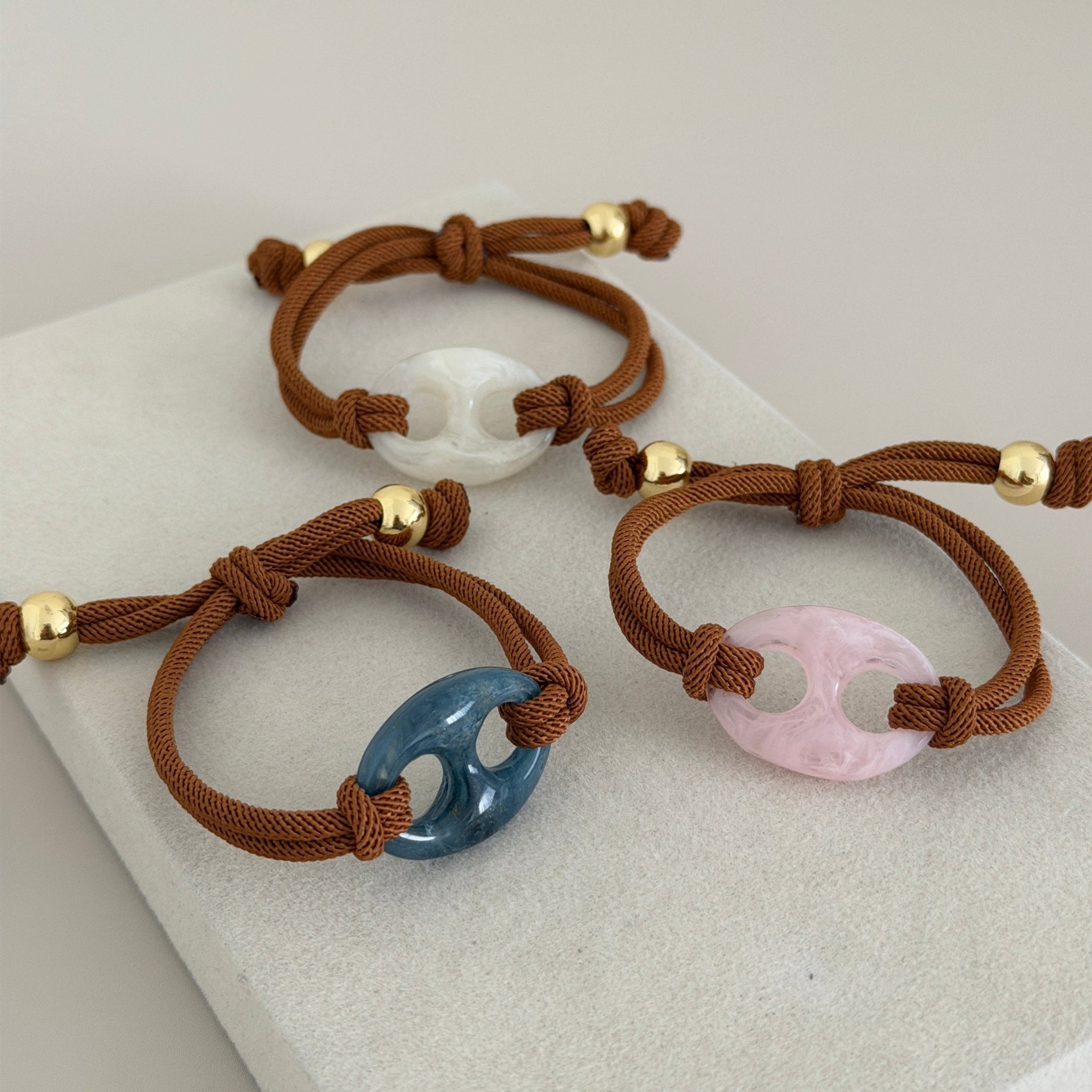 Luna Stone Adjustable Bracelet - Bracelet | LimaLimón Store - 1