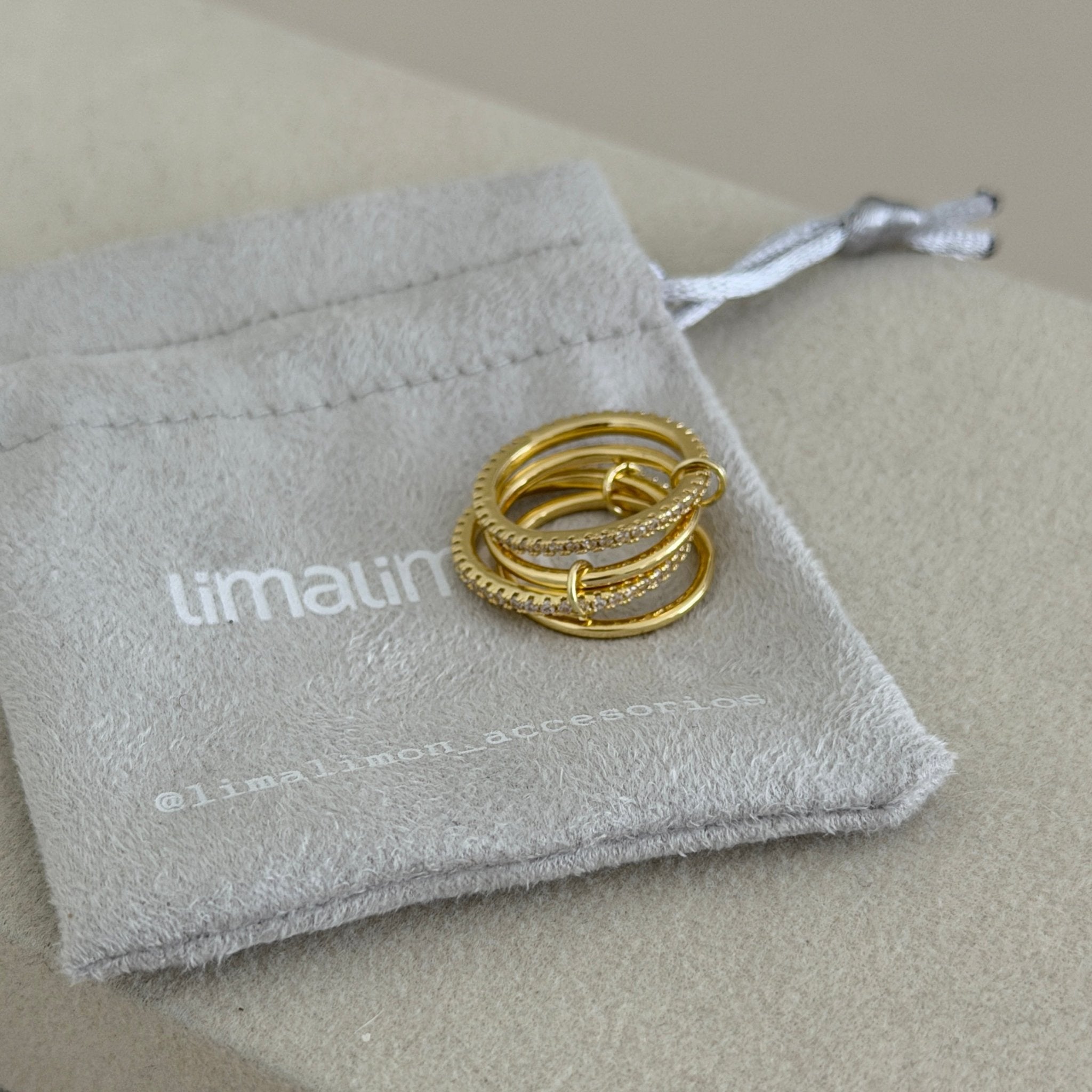 Luxe Crystal Stacking Ring – Size 6 - ring jewelry | LimaLimón Store - 2