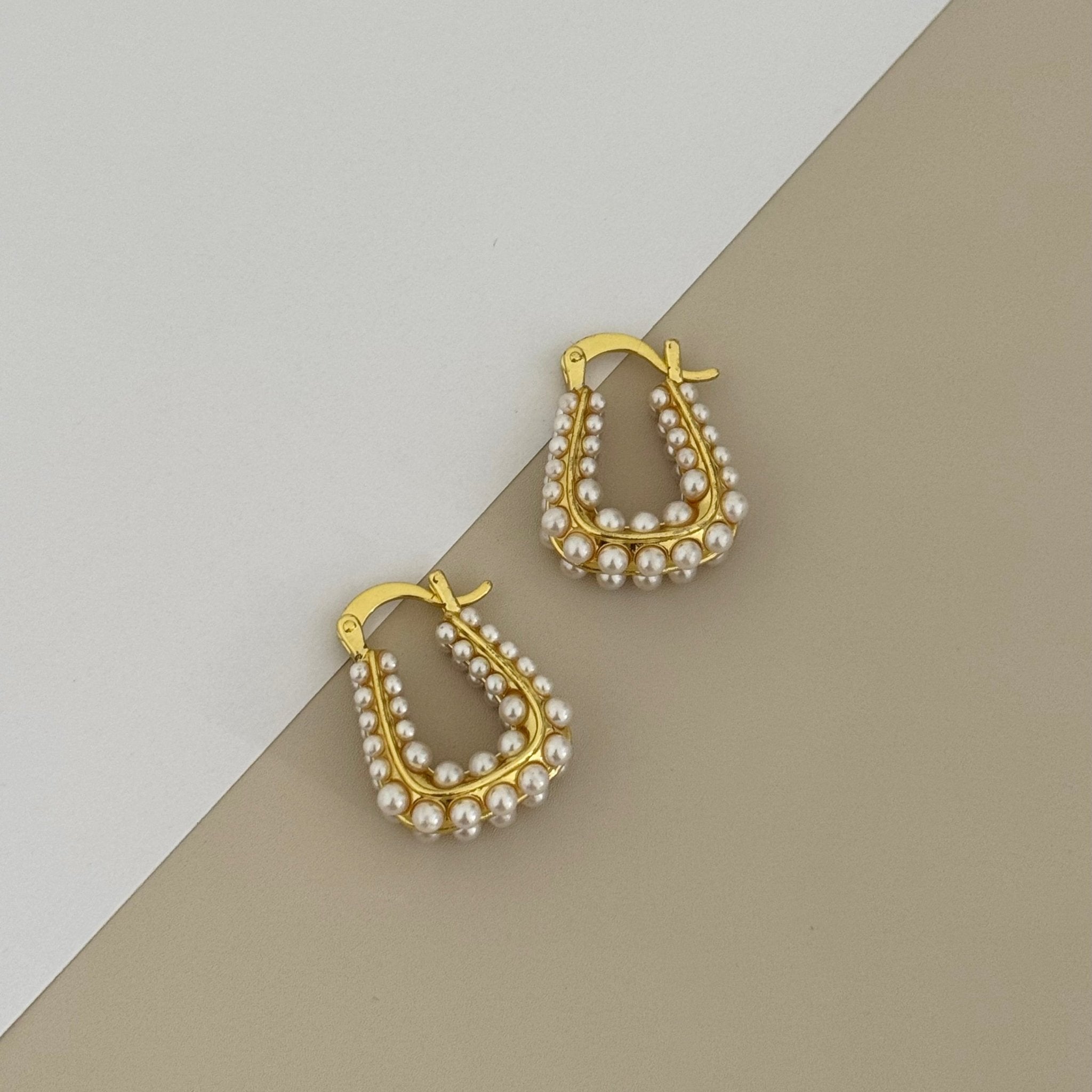 Lyria Drop Pearl Hoops - Earring | LimaLimón Store - 4