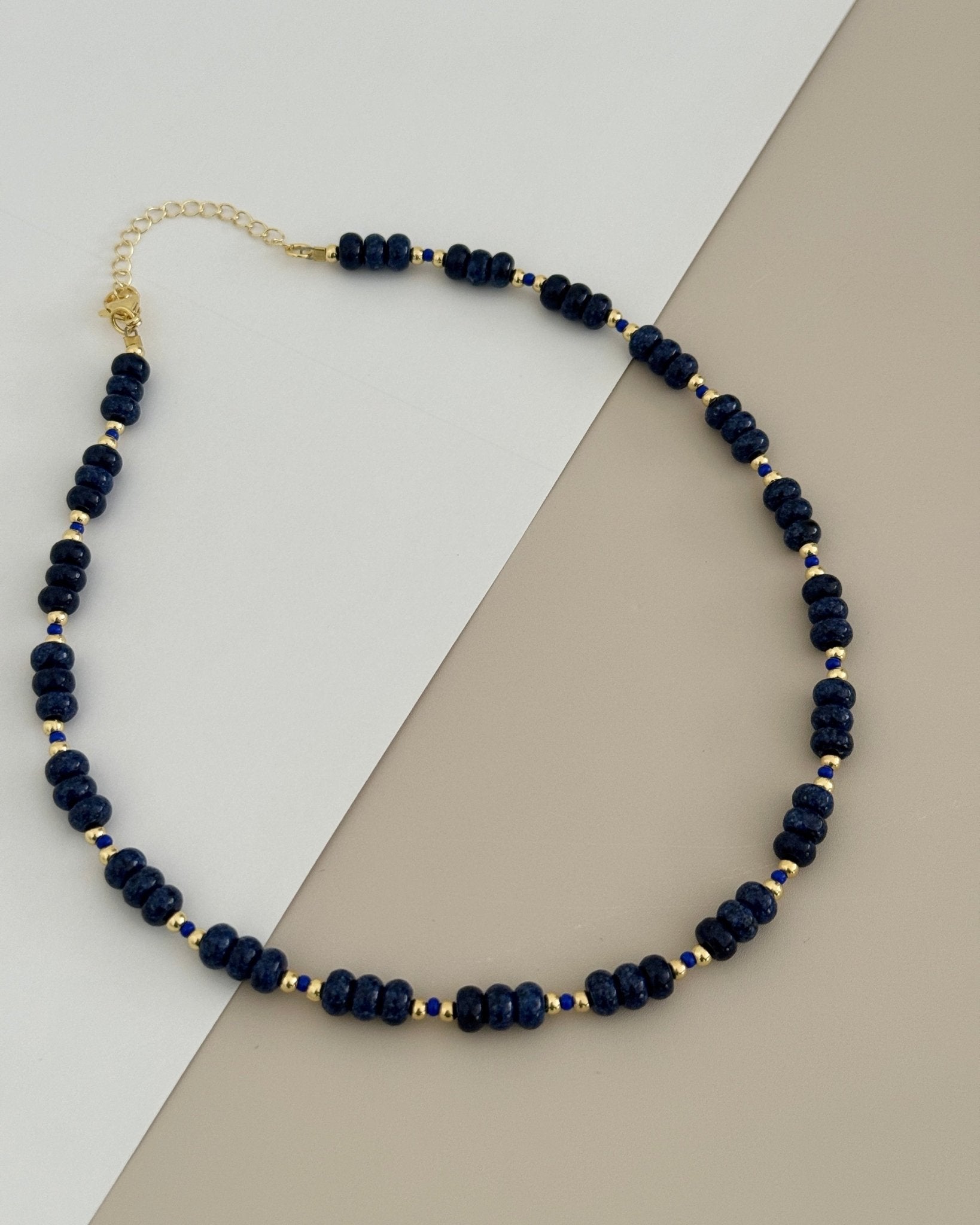 Midnight Gemstone Choker - Necklaces | LimaLimón Store - 7