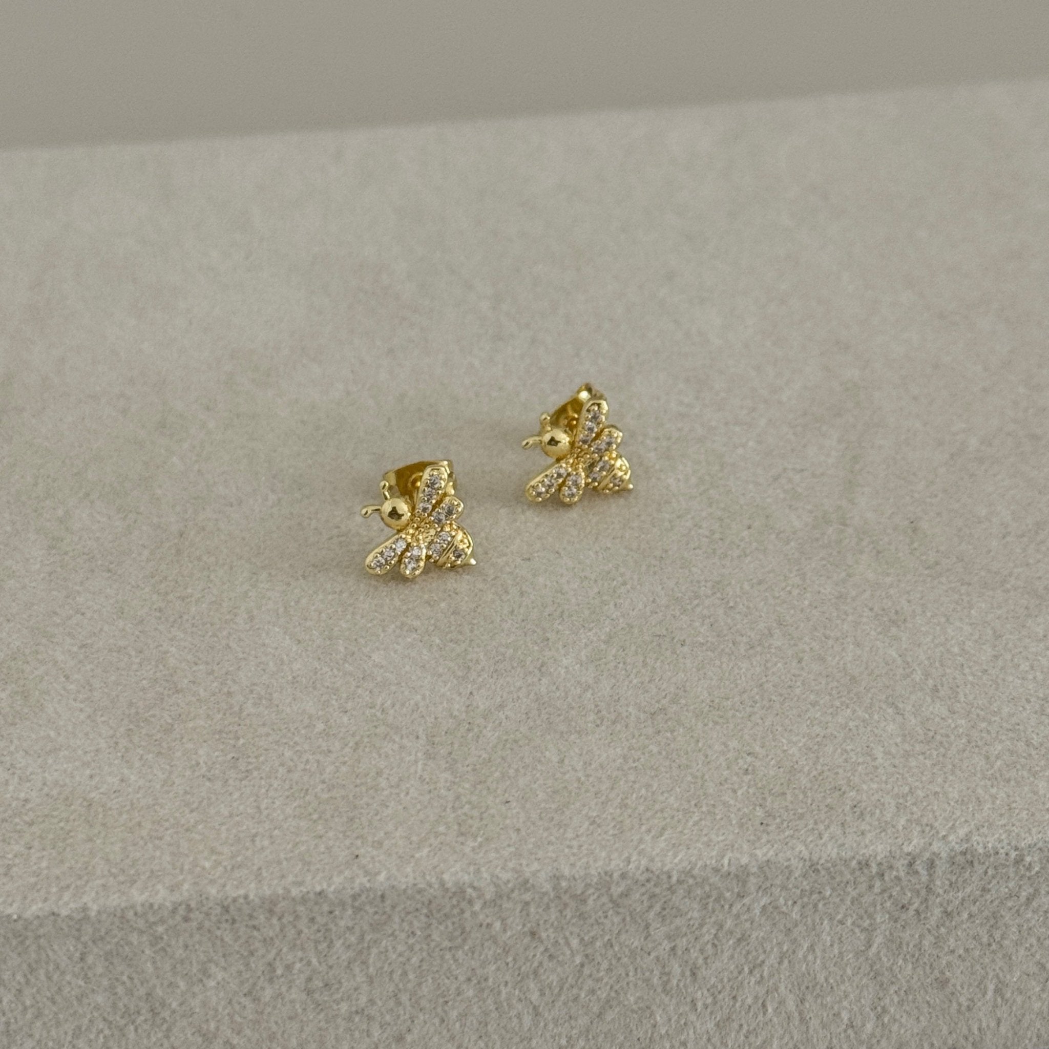 Mini Bee Studs - Earring | LimaLimón Store - 1