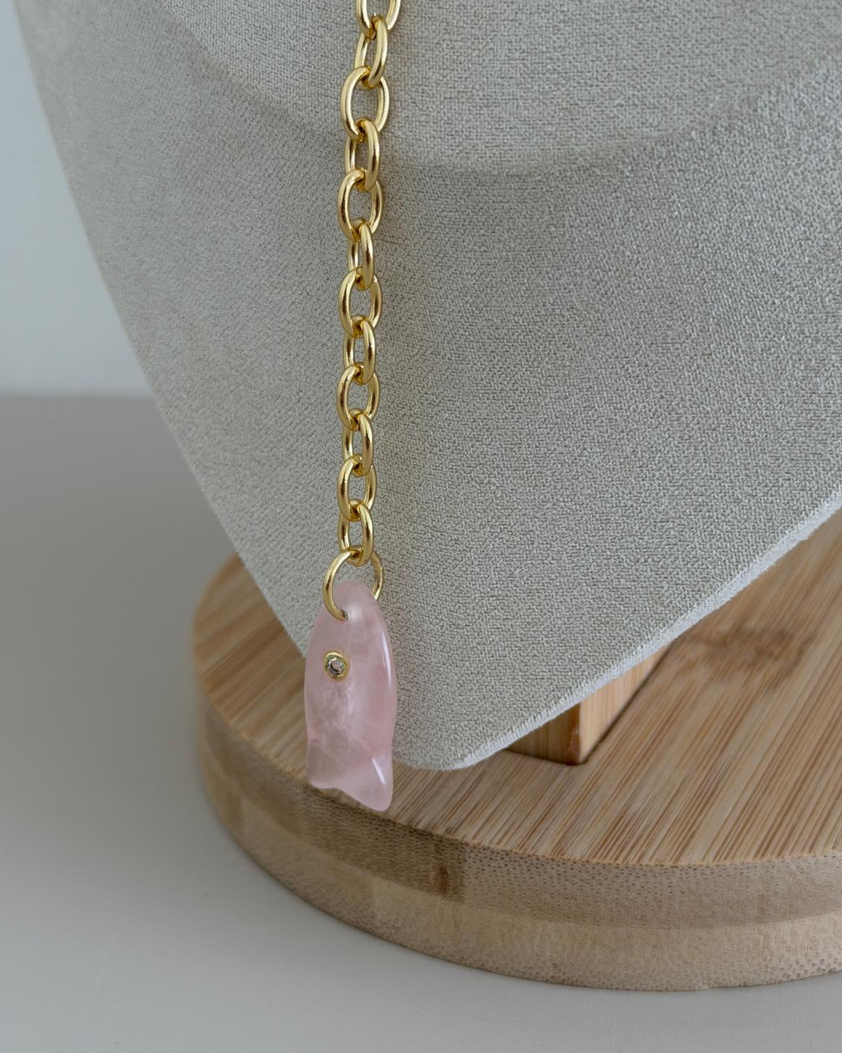 Mini Fish Charm Drop Necklace - Necklace | LimaLimón Store - 2