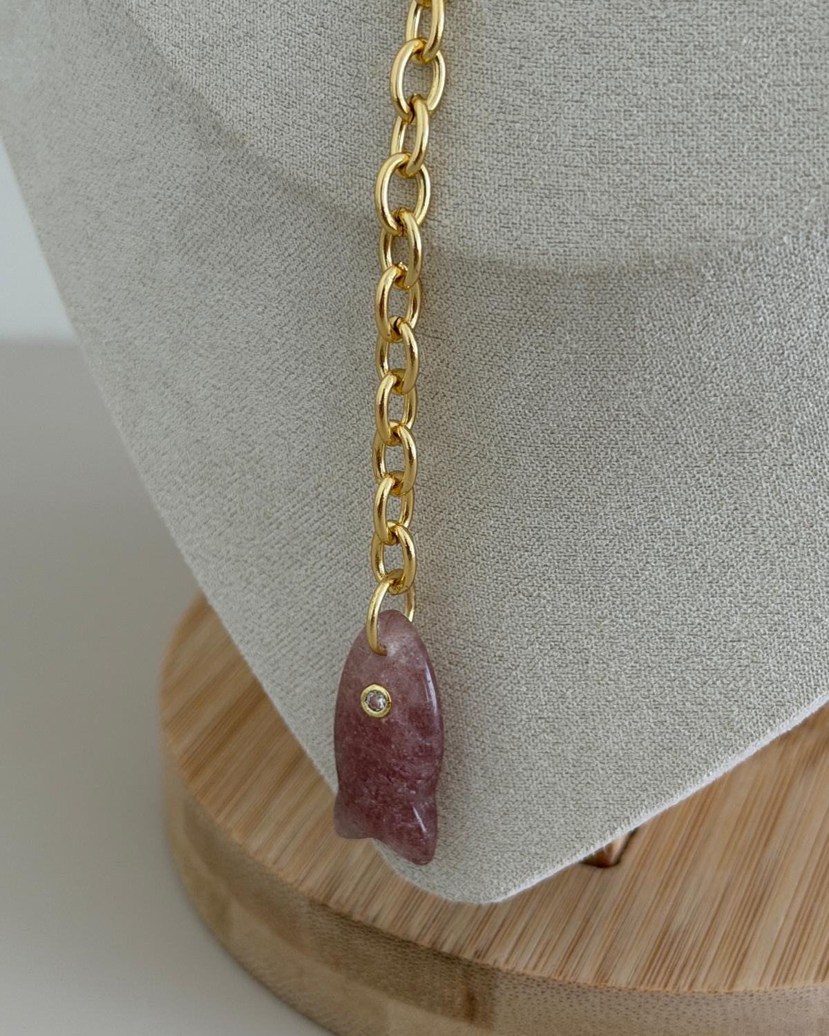 Mini Fish Charm Drop Necklace - Necklace | LimaLimón Store - 5