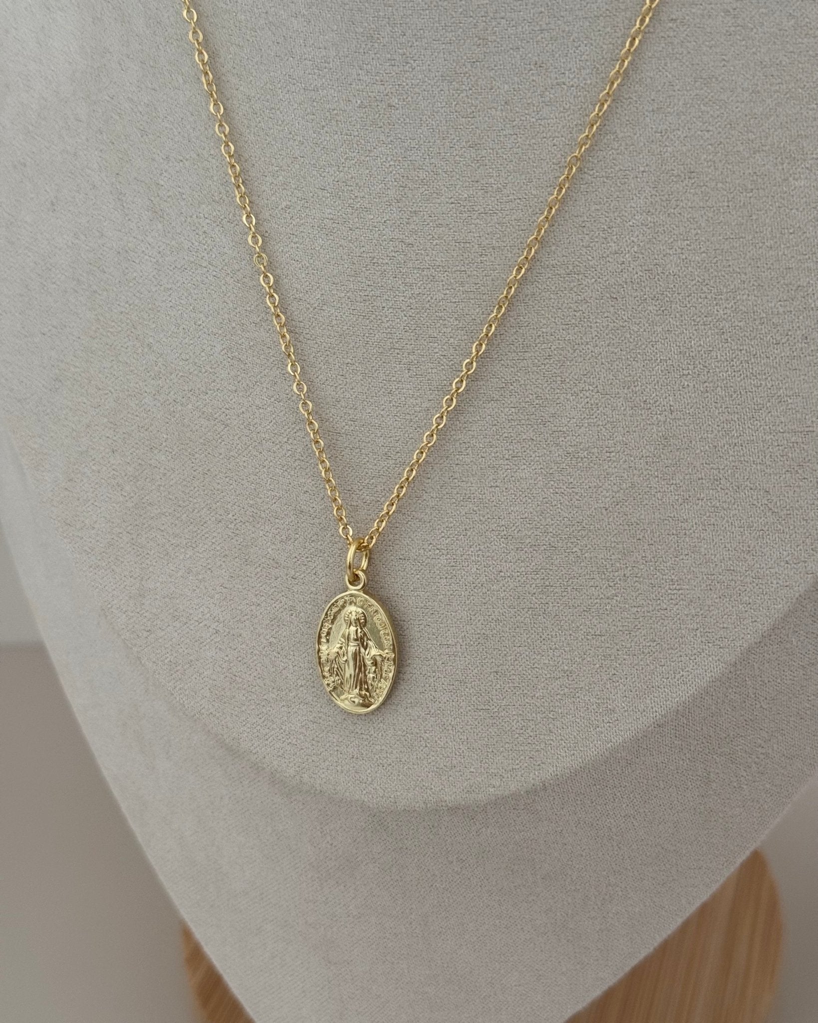 Miracle Virgin Necklace - LimaLimón Store