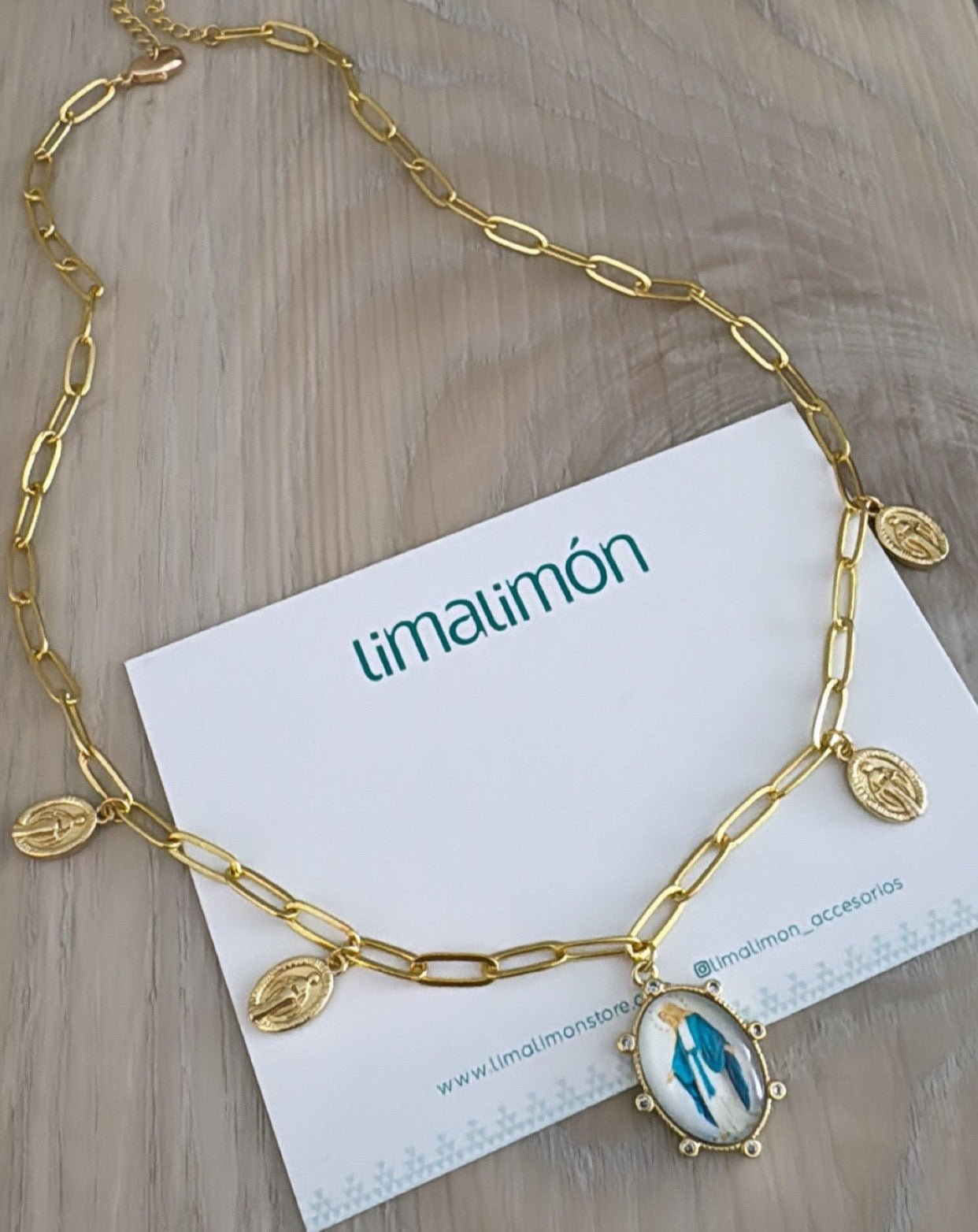 Miracle Virgin Necklace - Necklace | LimaLimón Store - 2