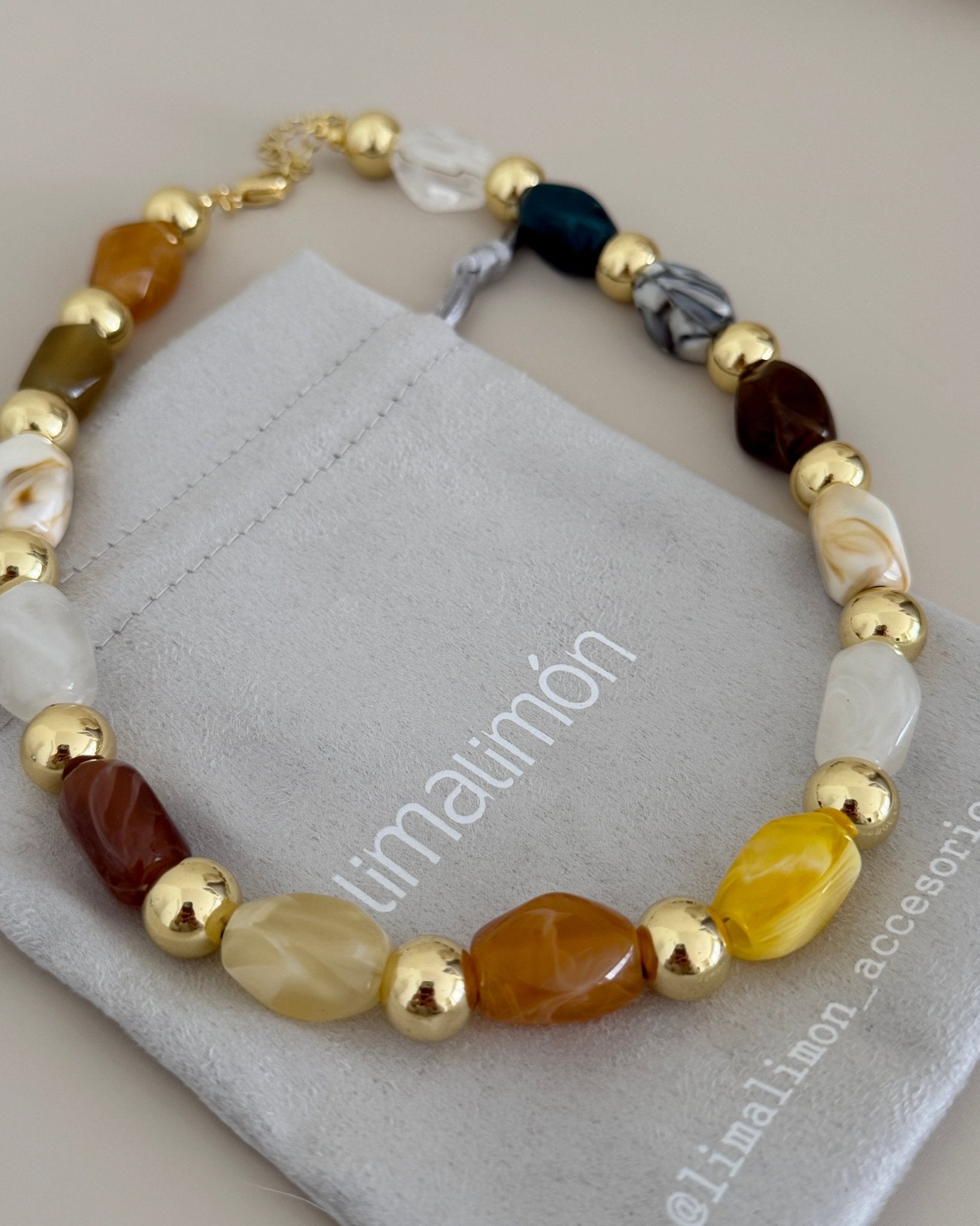 Mixed Bead Gold Plated Necklace - Necklace | LimaLimón Store - 4
