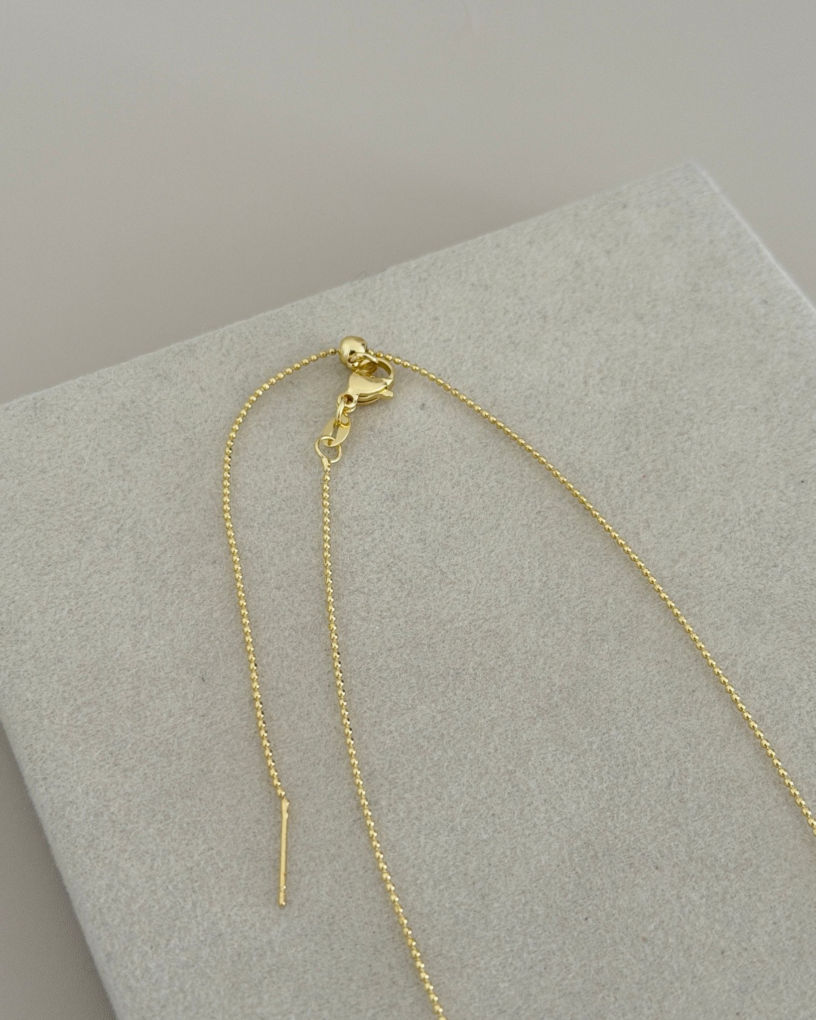 Mother of Pearl Heart Necklace - Necklace | LimaLimón Store - 4