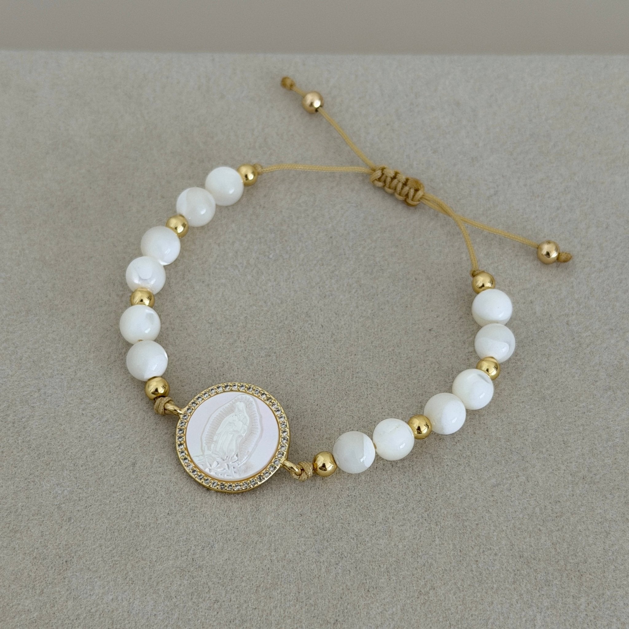 Mother of Pearl Medallion Bracelet - Bracelet | LimaLimón Store - 4
