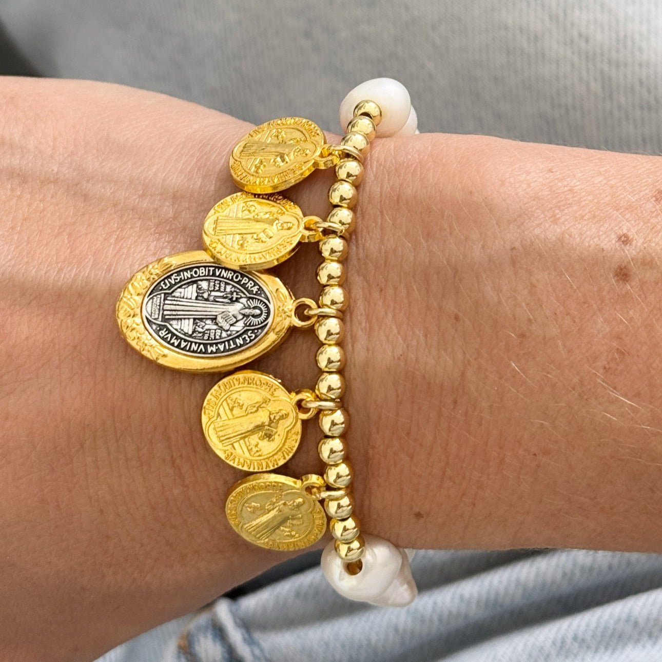 Multi Medal San Benito Pearl Bracelet - Bracelets | LimaLimón Store - 4