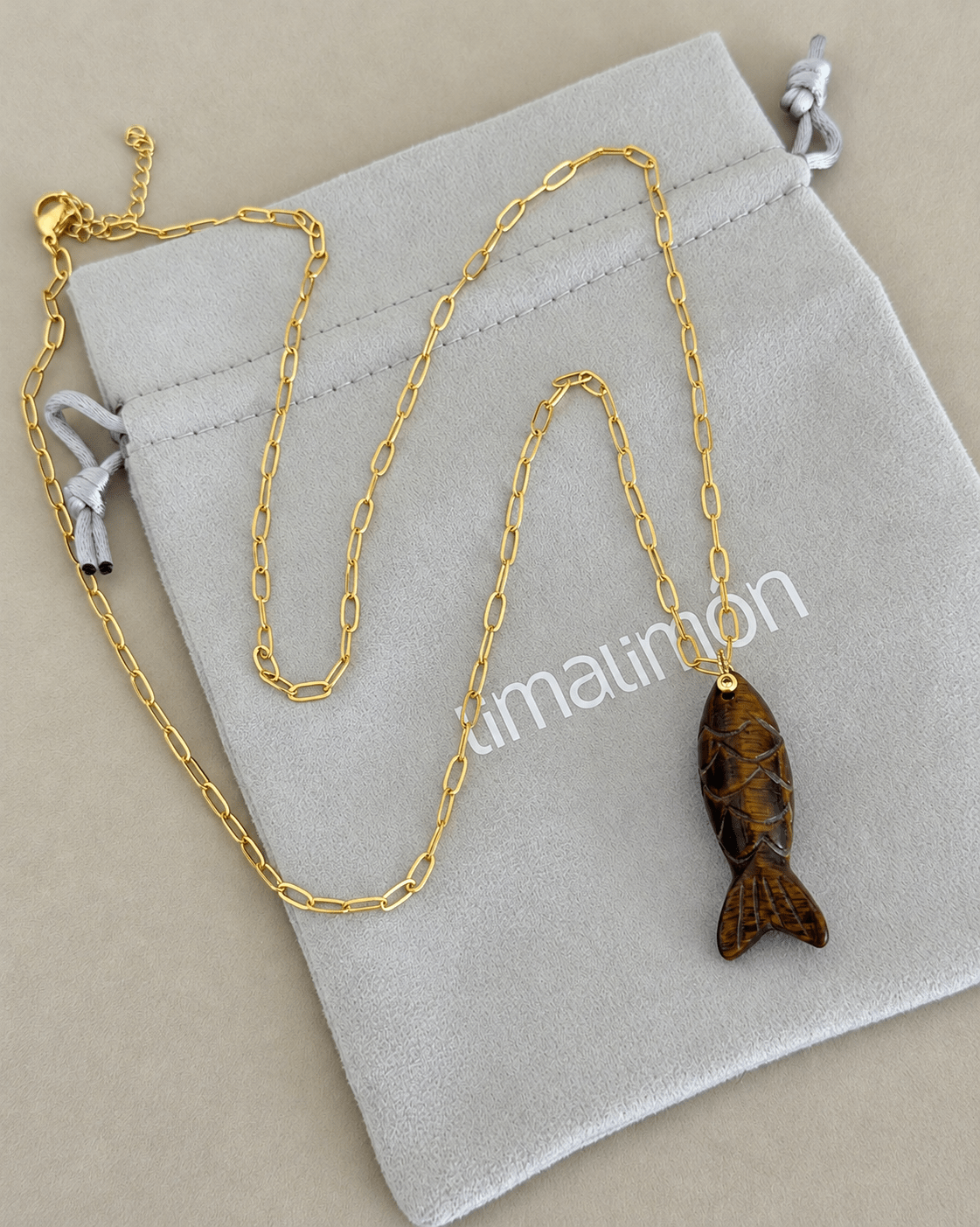 Ocean Fish Charm Necklace - Necklaces | LimaLimón Store - 1