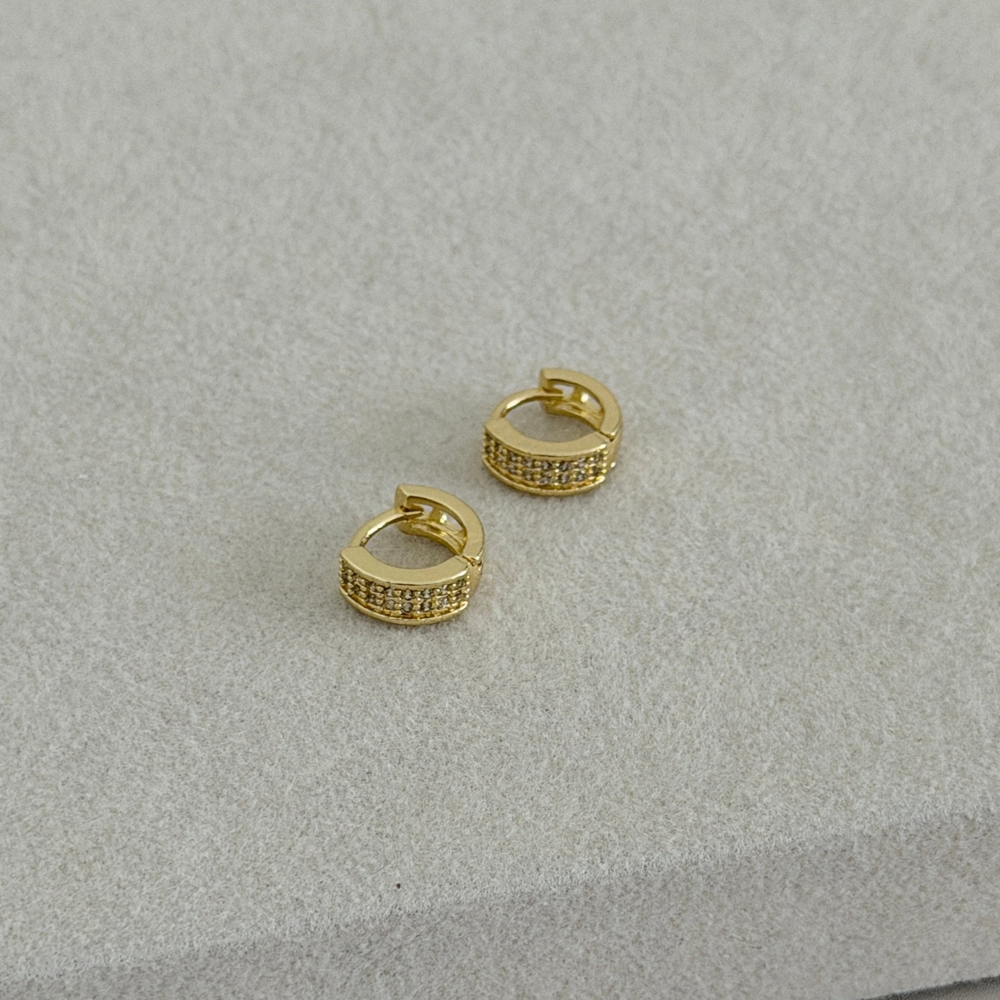 Pavé Double Huggie Earrings - Earring | LimaLimón Store - 5