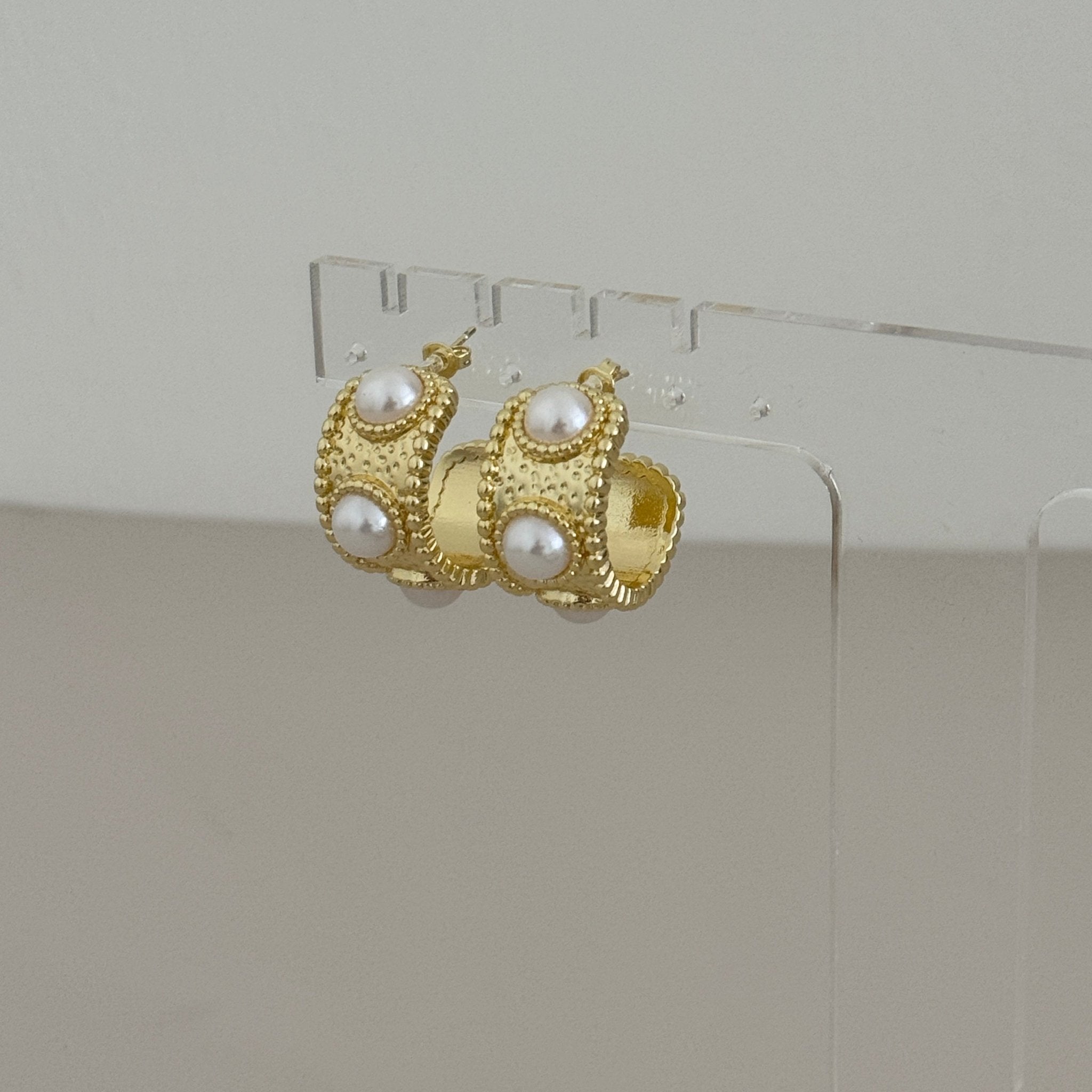 Pearl Beaded Hoop Earrings - Earring | LimaLimón Store - 3