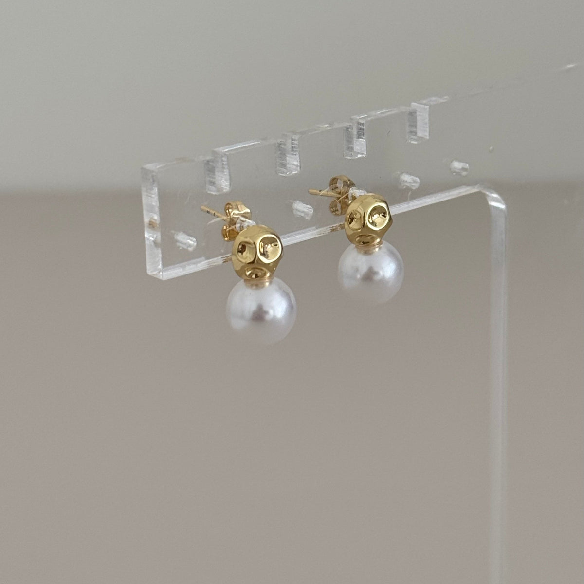 Pearl Drop Earring - Earring | LimaLimón Store - 2