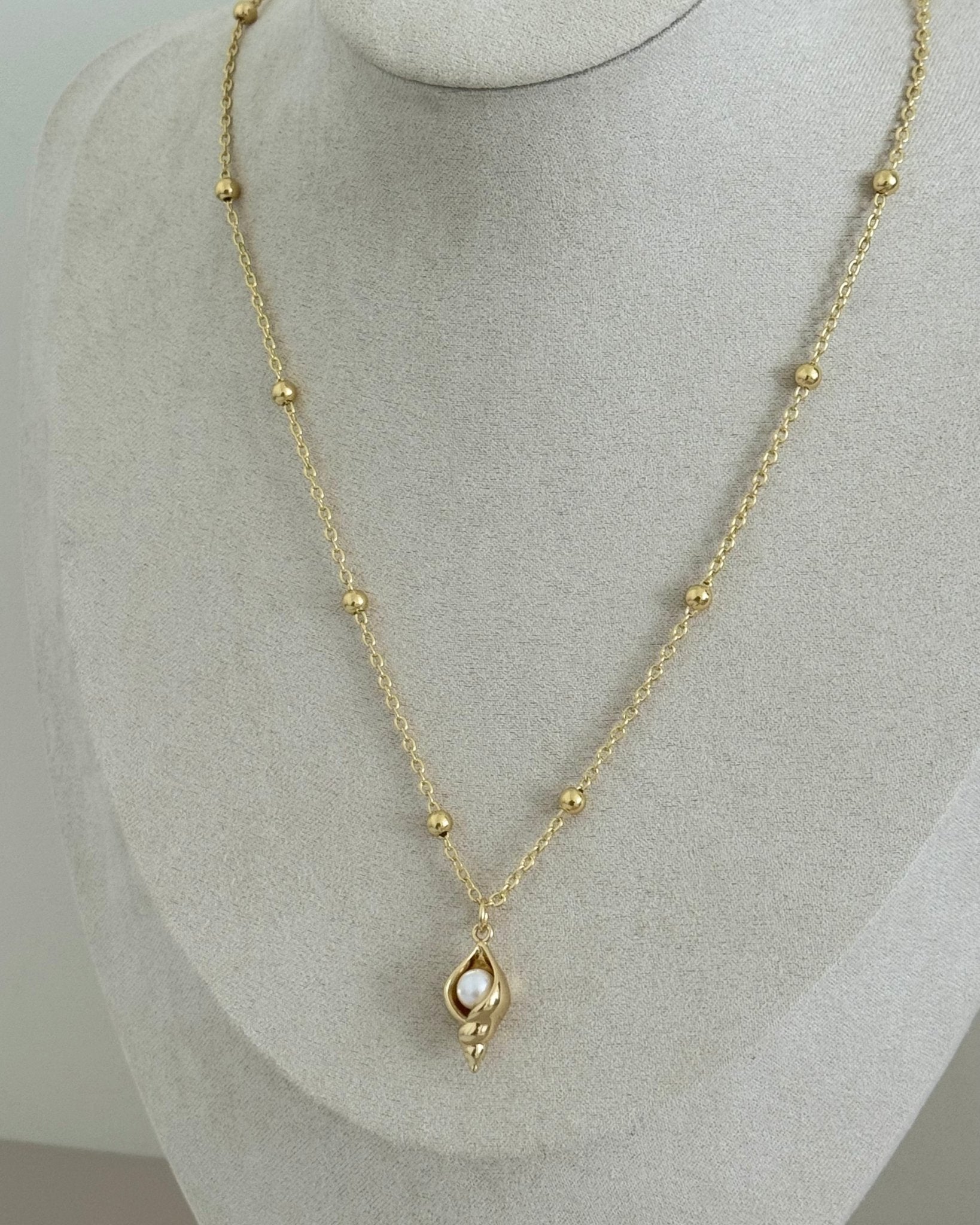 Pearl Gold Necklace - Necklace | LimaLimón Store - 5