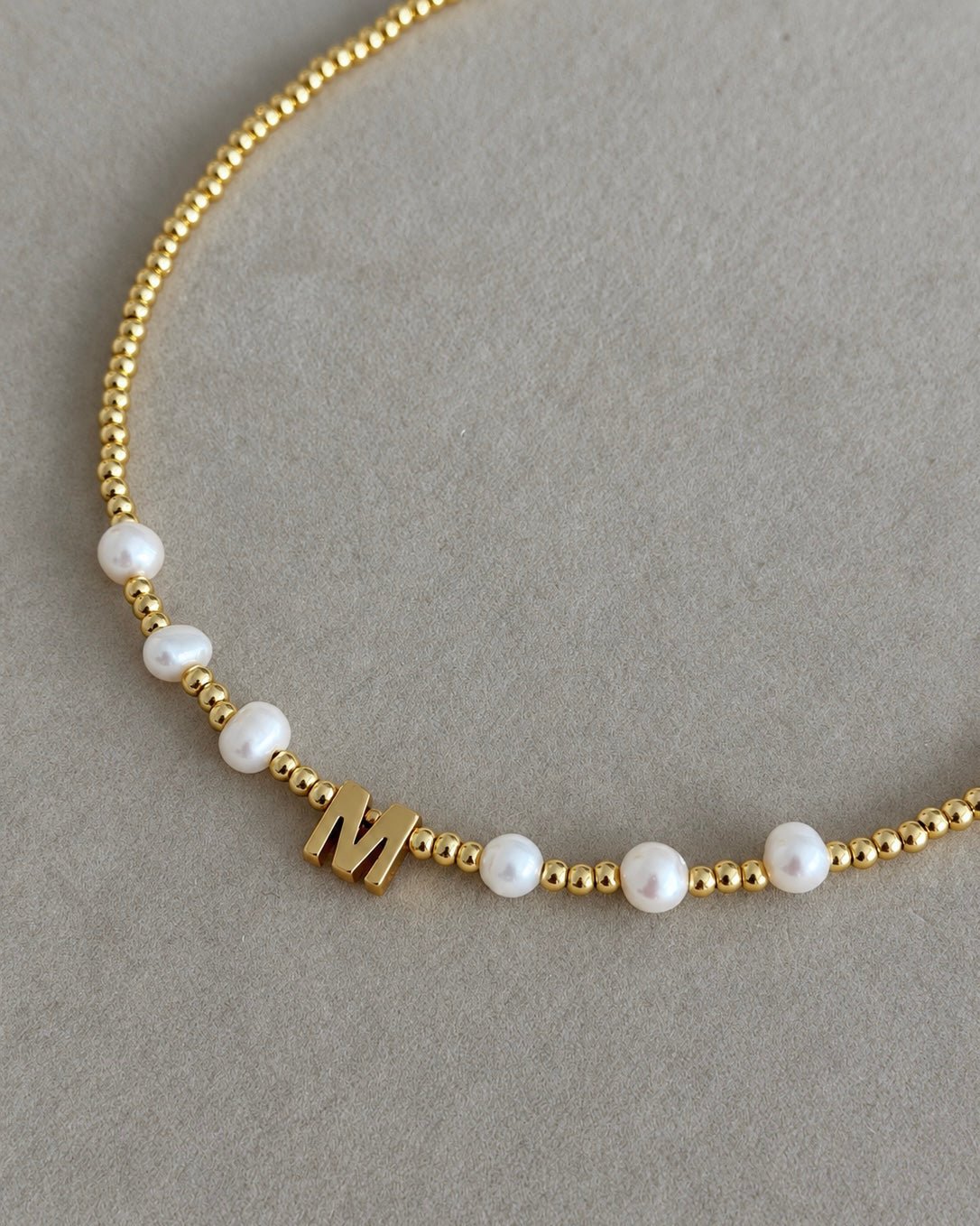 Personalized Initial Pearl Necklace - Necklaces | LimaLimón Store - 3