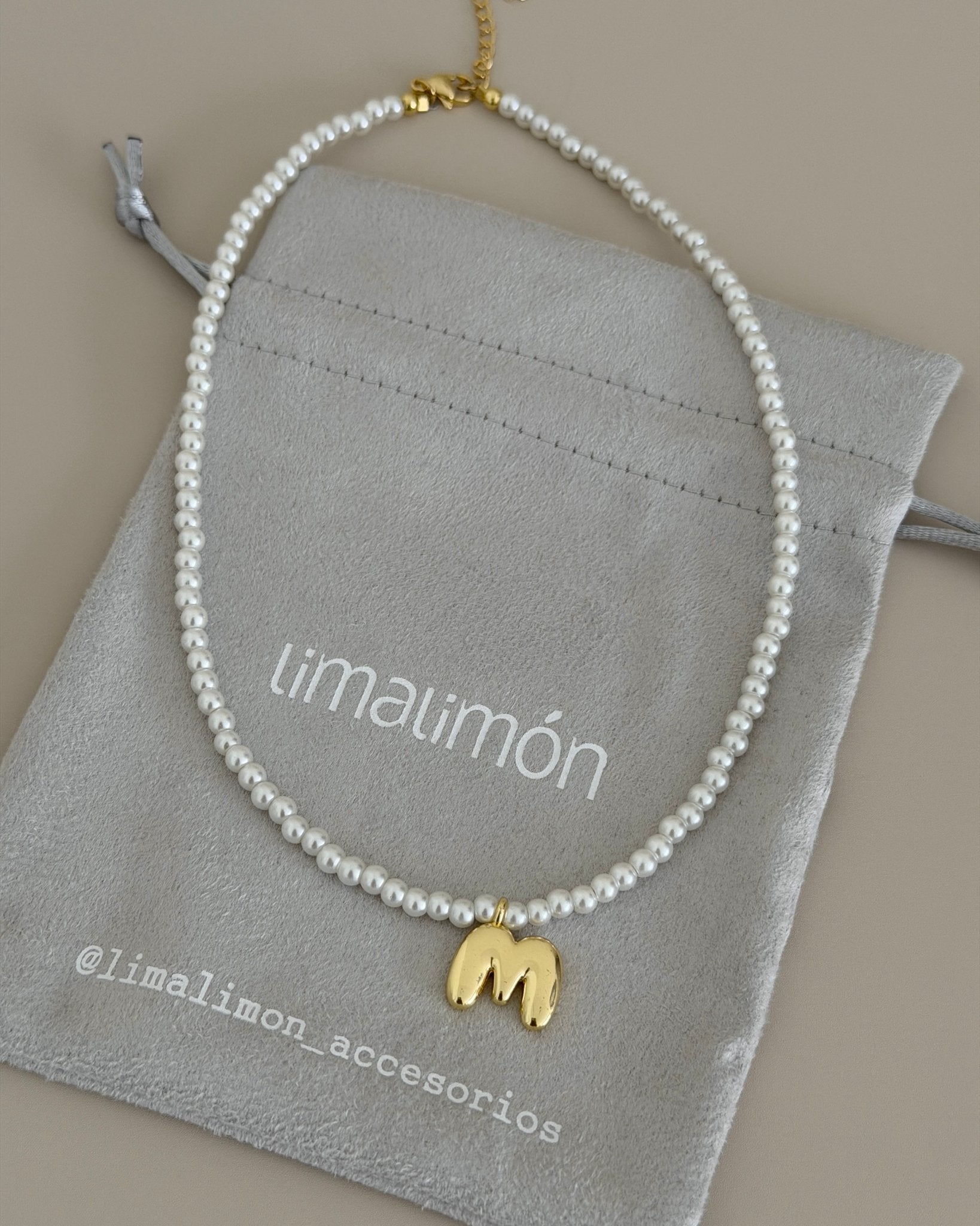 Personalized Initial Pearl Necklace - Necklaces | LimaLimón Store - 5