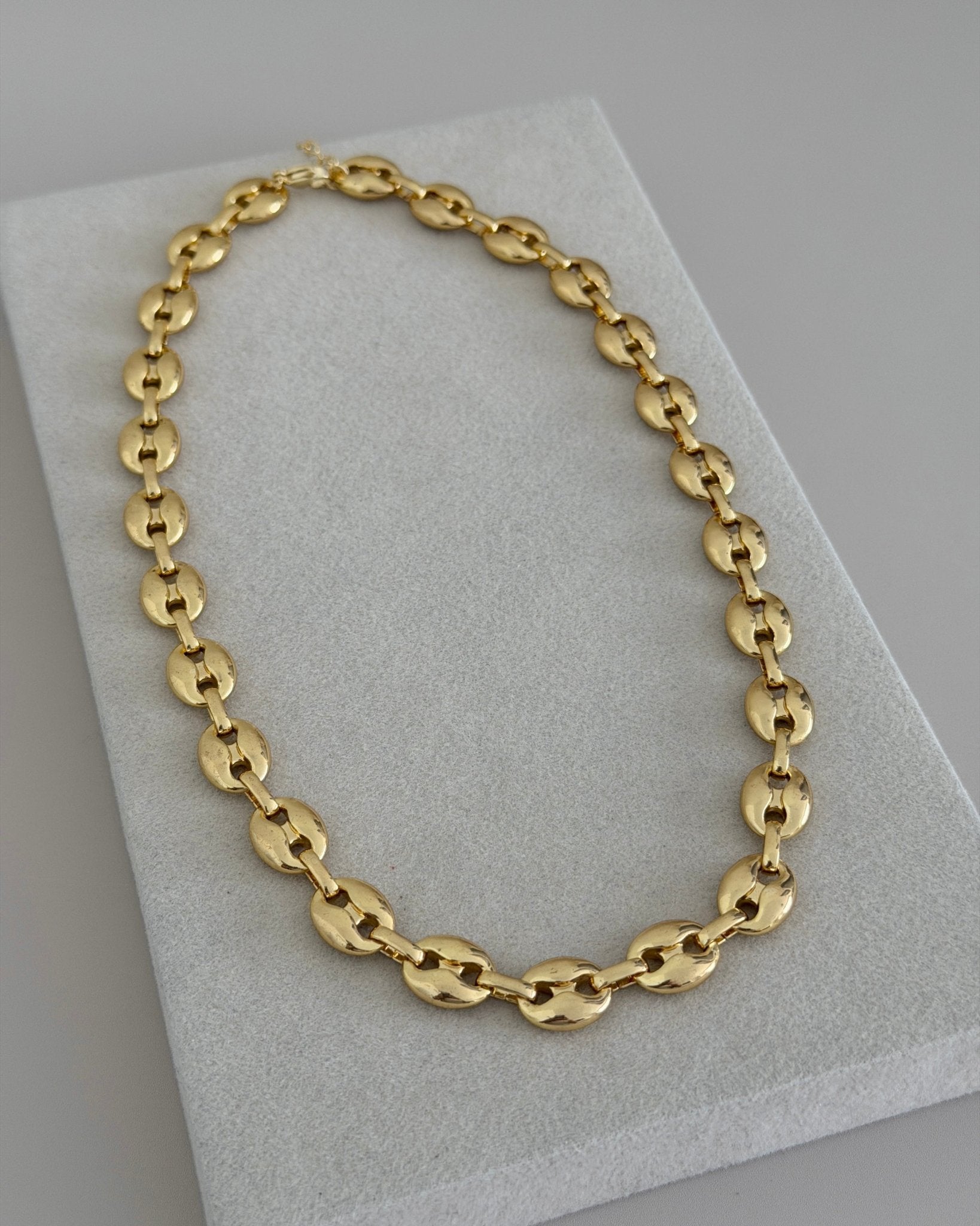 Prestige Oval Link Necklace - Necklace | LimaLimón Store - 1