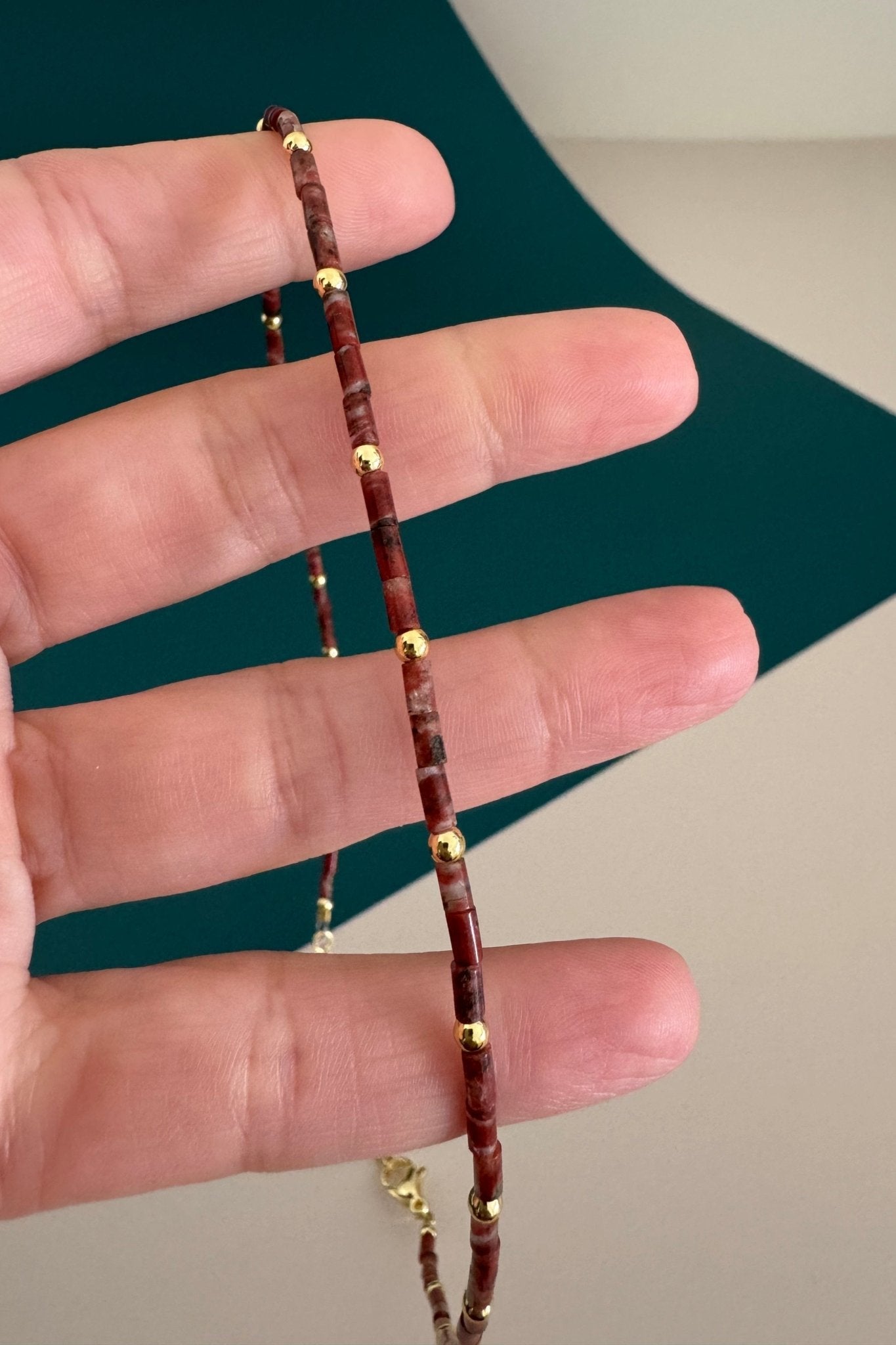 Puka bead Necklace - Necklaces | LimaLimón Store - 3