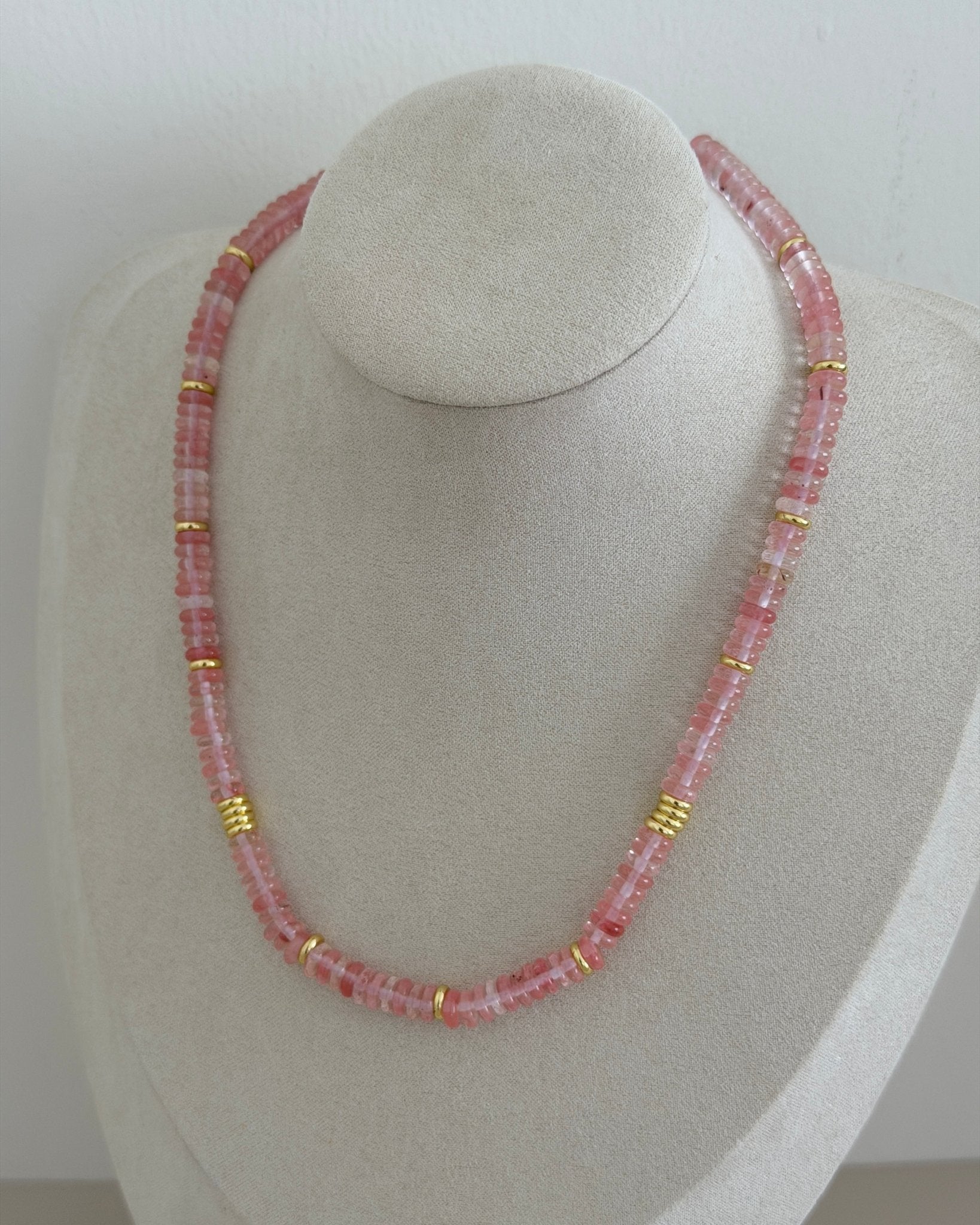 Puka Beaded Choker Necklace - Necklaces | LimaLimón Store - 5