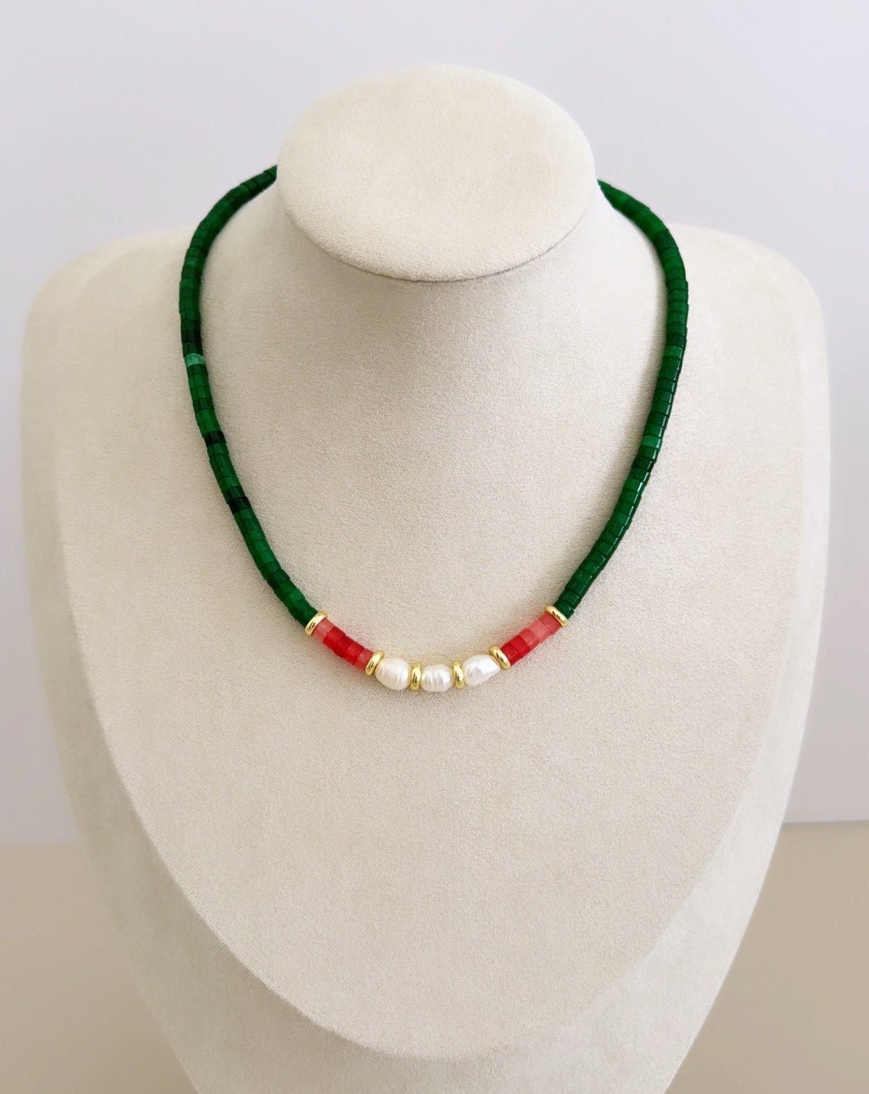 Pukas and Pearls Necklace - LimaLimón Store