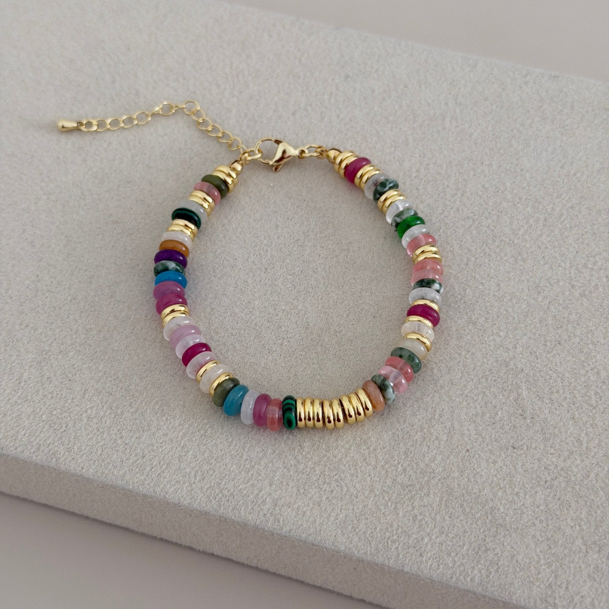 Rainbow Gem Beaded Bracelet - Bracelet | LimaLimón Store - 1