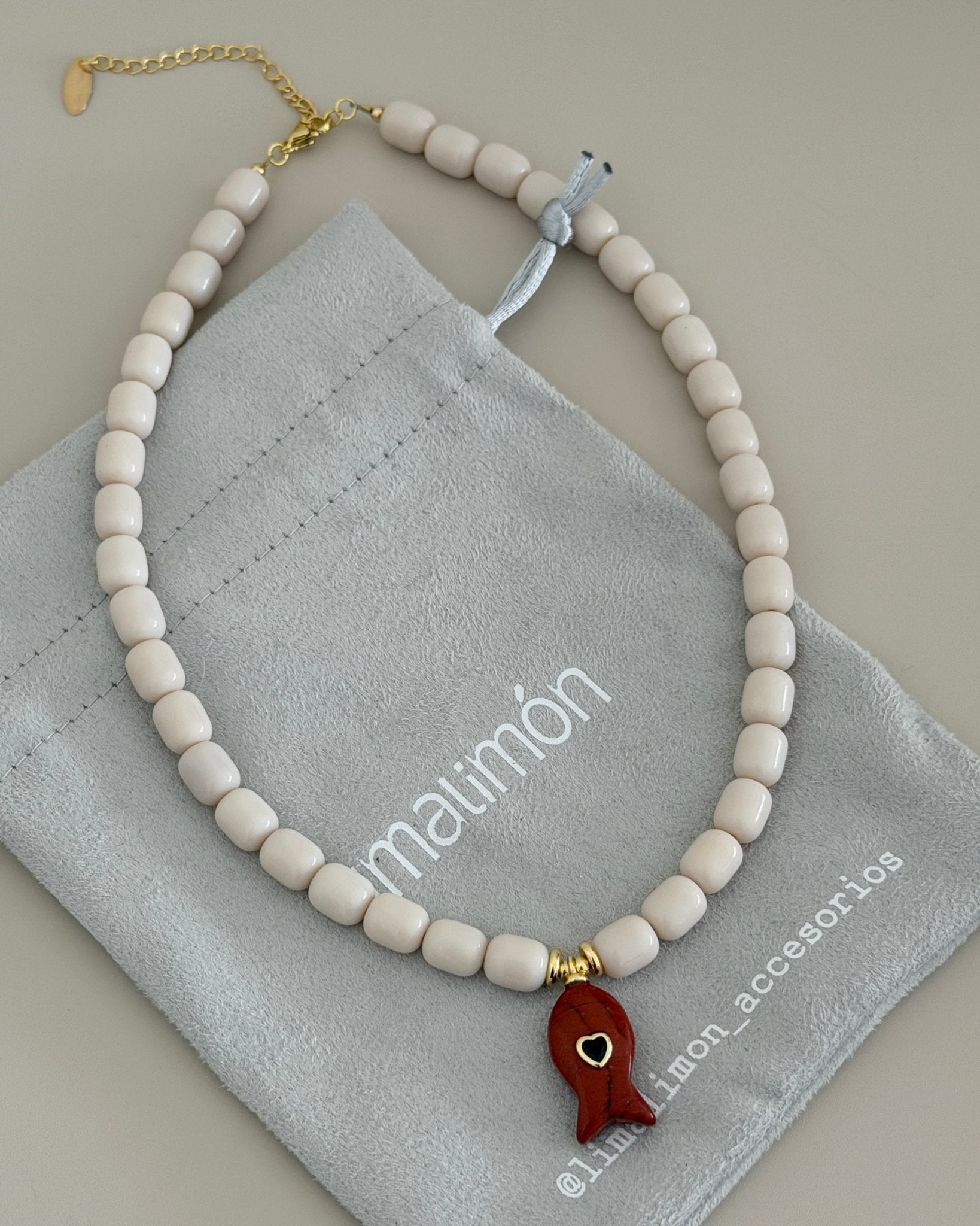 Red Heart Fish Bead Necklace - Necklaces | LimaLimón Store - 5