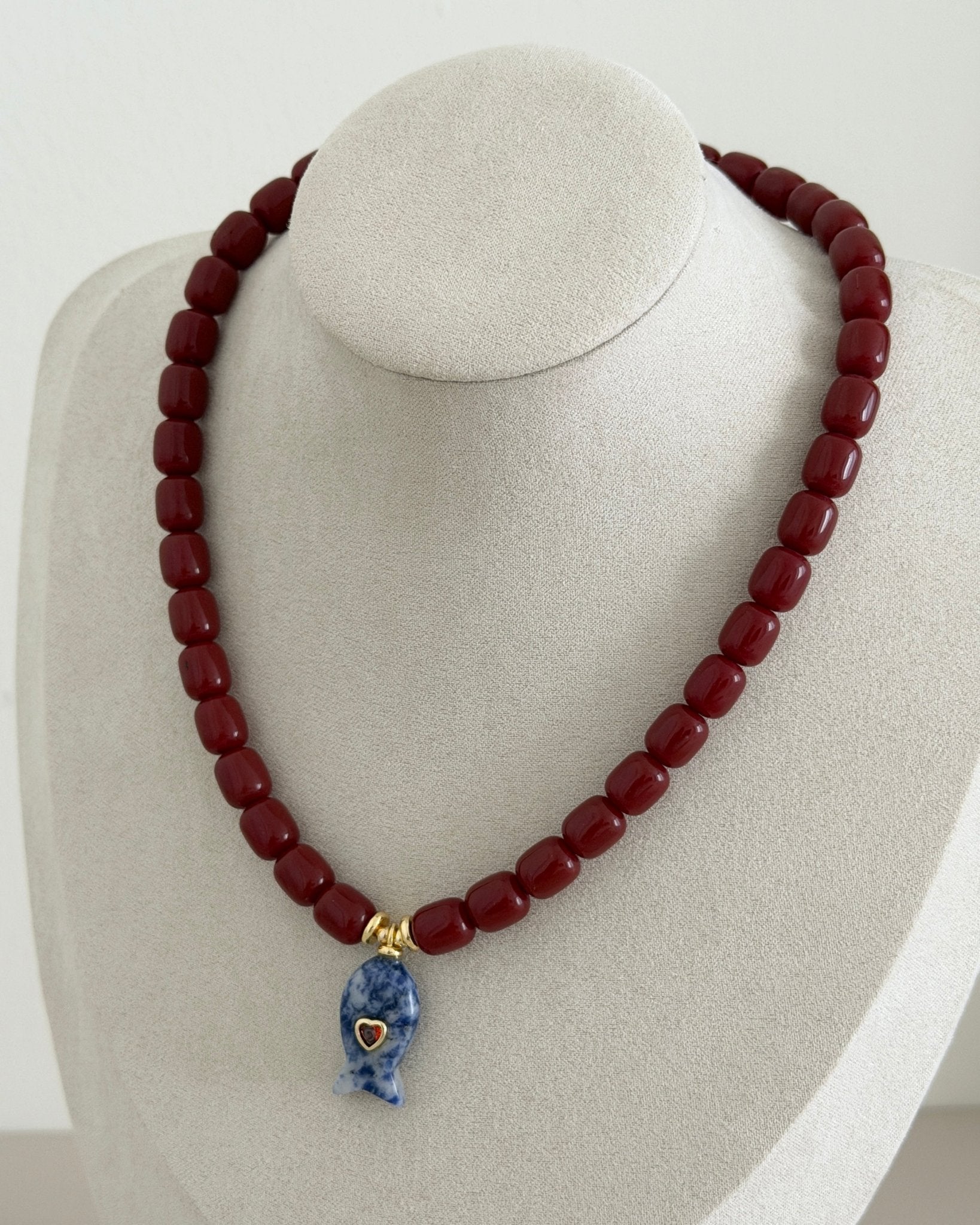 Ruby Fish Charm Choker - Necklaces | LimaLimón Store - 3