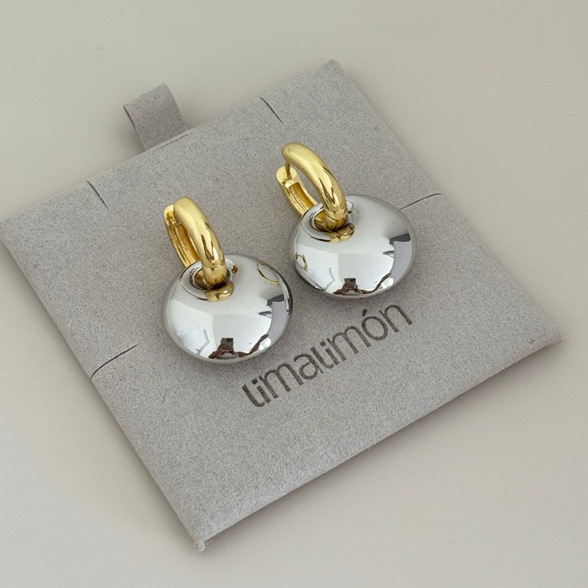 Sculpted Dome Drop Earrings – Gold & Silver - Earring | LimaLimón Store - 3