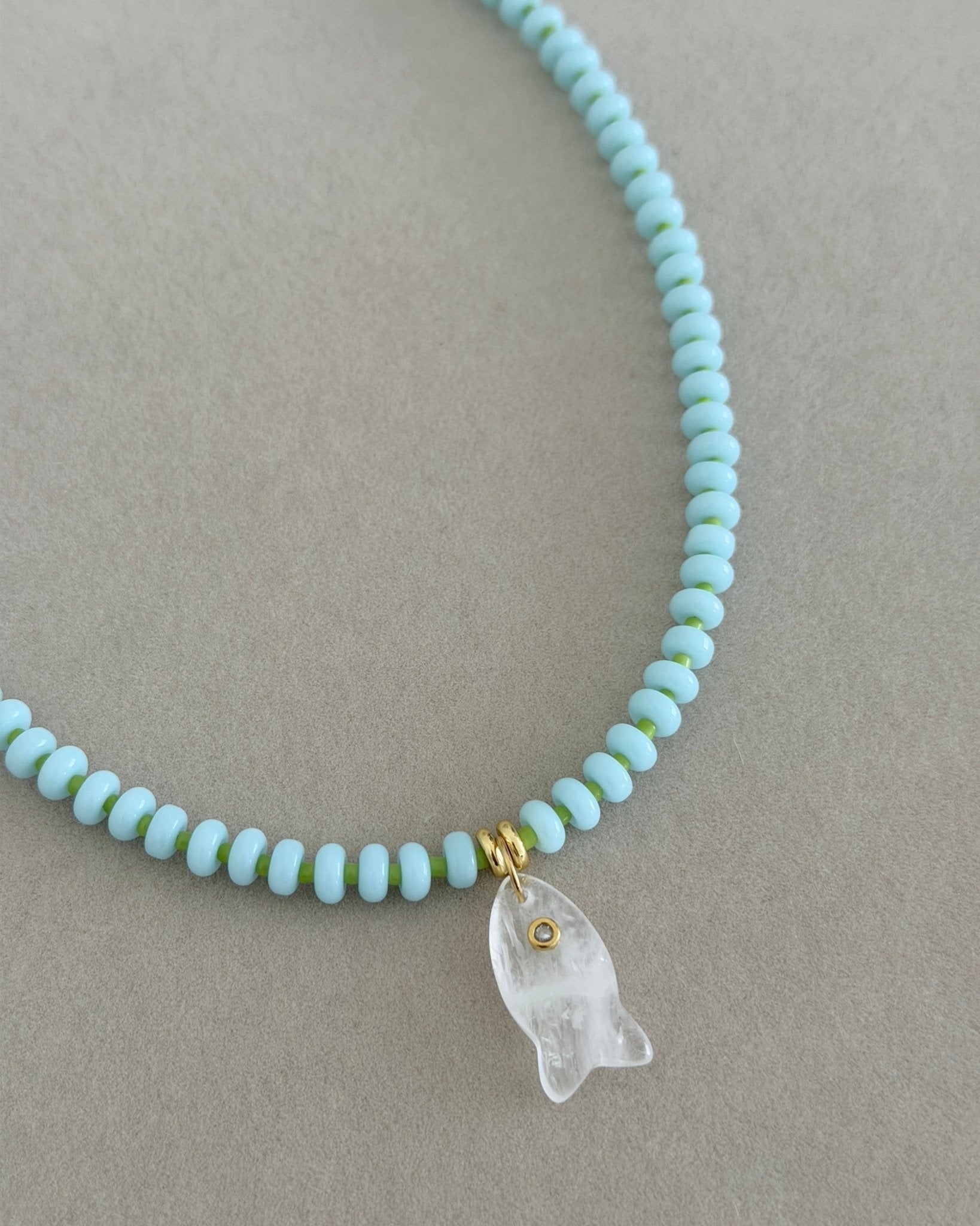 Seafoam Fish Beaded Necklace - Necklaces | LimaLimón Store - 2
