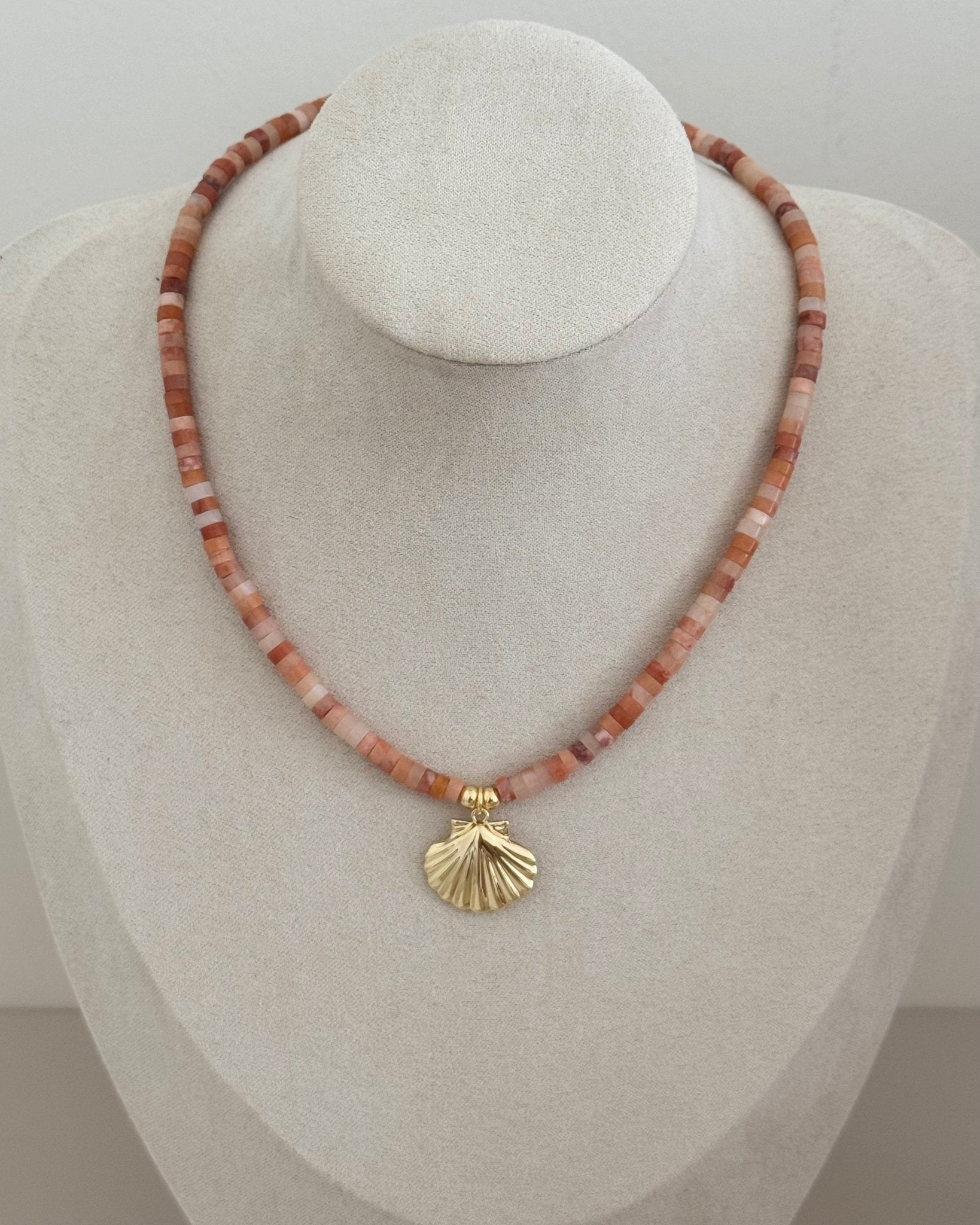 Shell Summer Necklace - Necklaces | LimaLimón Store - 6