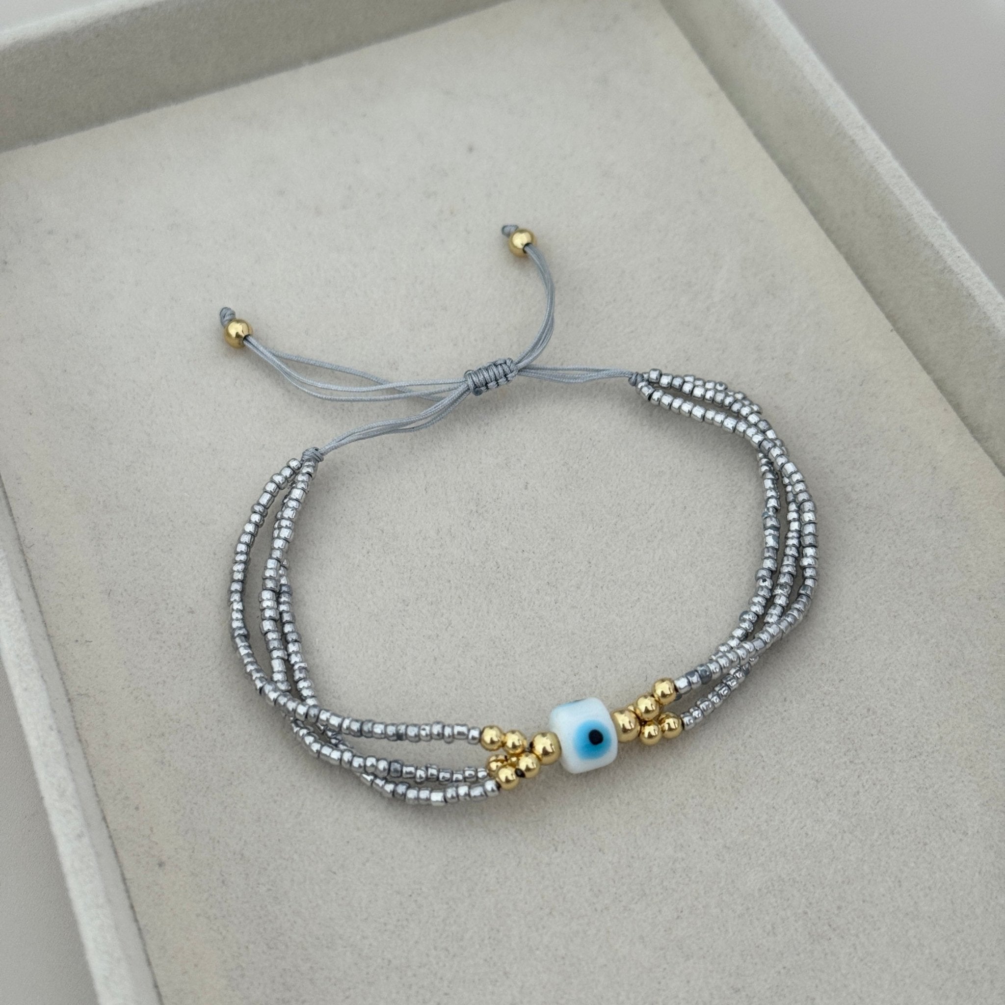 Silver Charm Evil Eye Bracelet - Bracelets | LimaLimón Store - 2