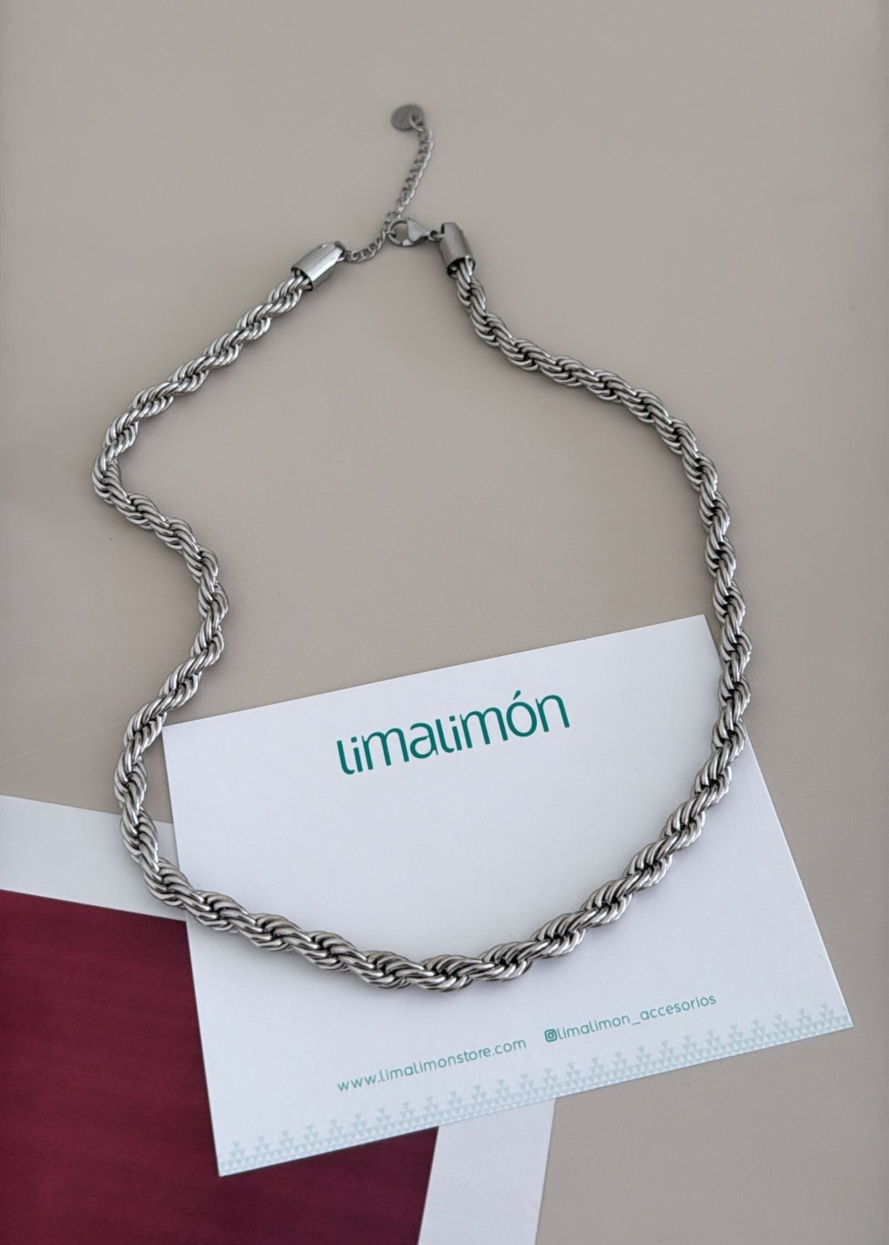 Silver Necklace - LimaLimón Store