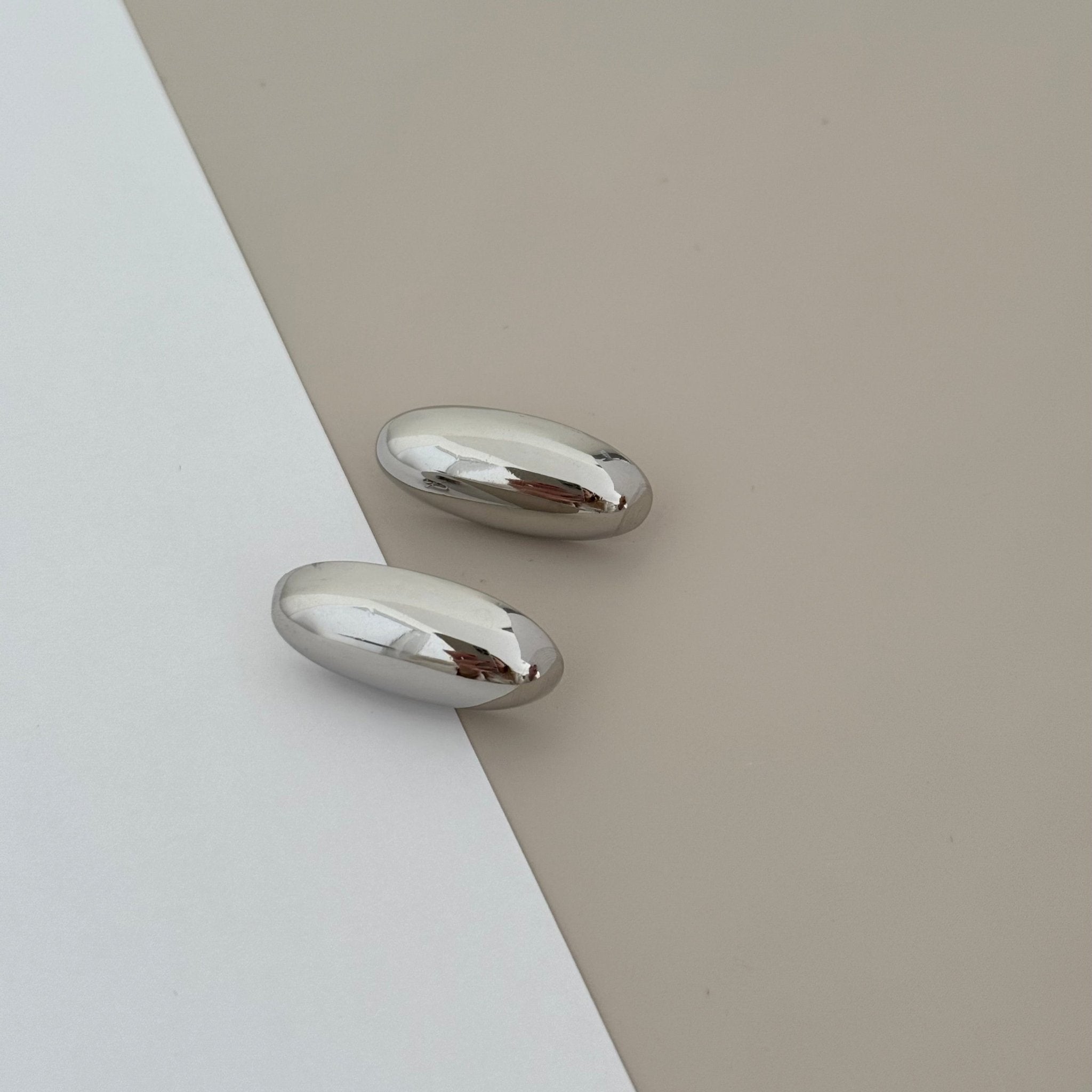 Silver Stud - LimaLimón Store