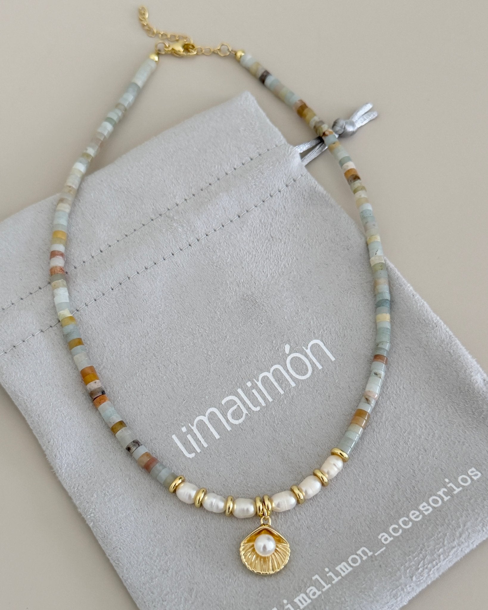 Soft Neutral Beaded Necklace - Necklaces | LimaLimón Store - 4