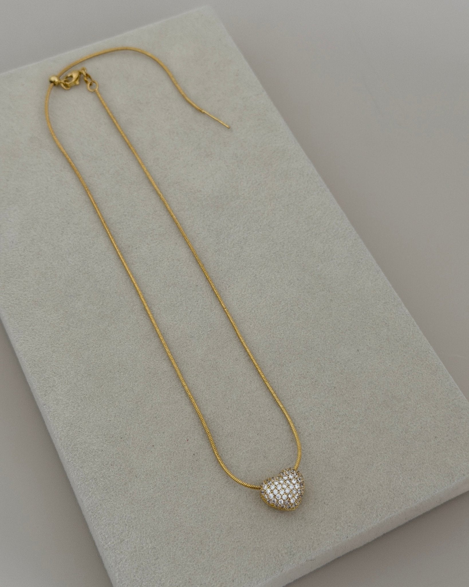 Sparkle Heart Slider Necklace - Necklace | LimaLimón Store - 2