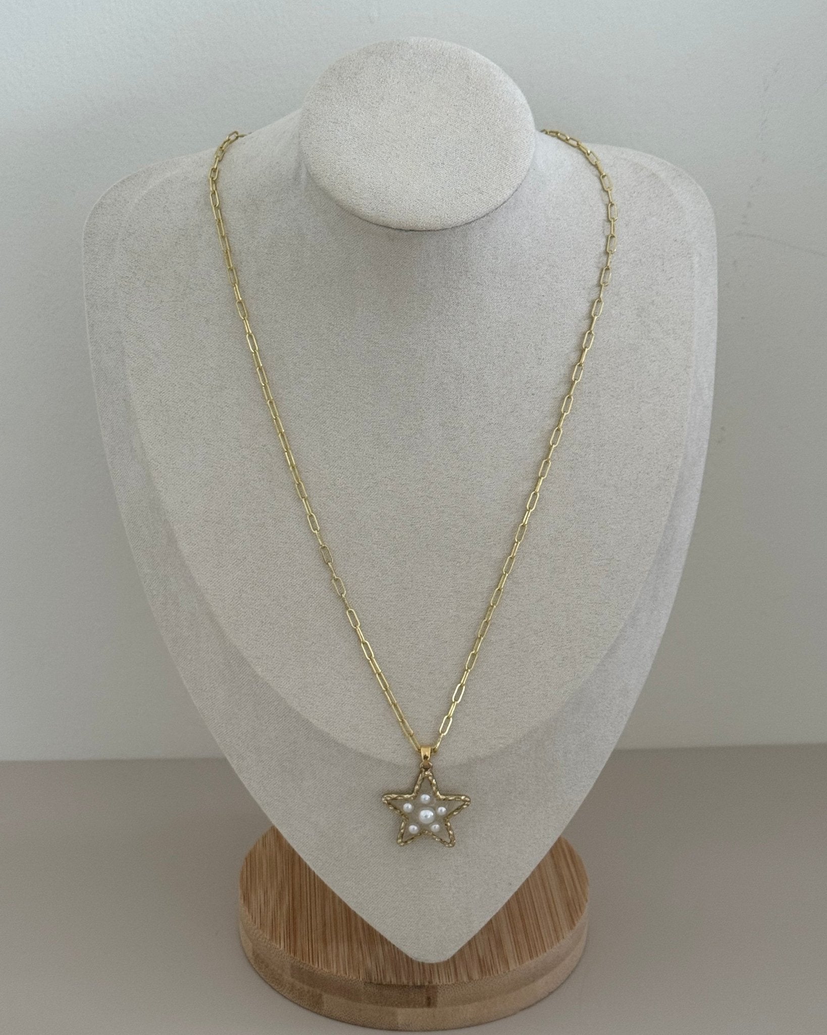 Star Pearls Necklace - Necklace | LimaLimón Store - 2