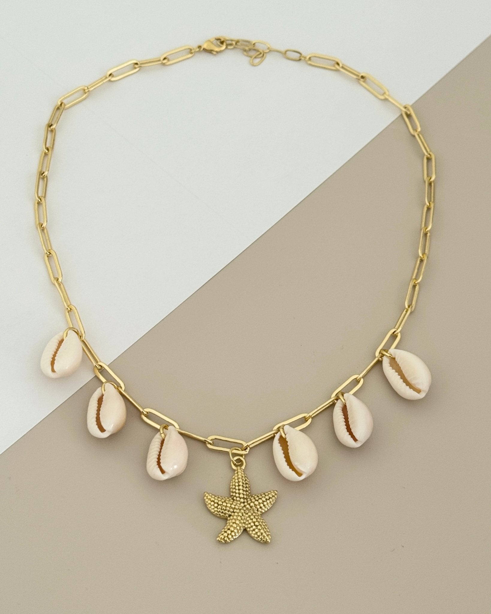 Starfish & Cowrie Shell Charm Necklace - Necklace | LimaLimón Store - 1