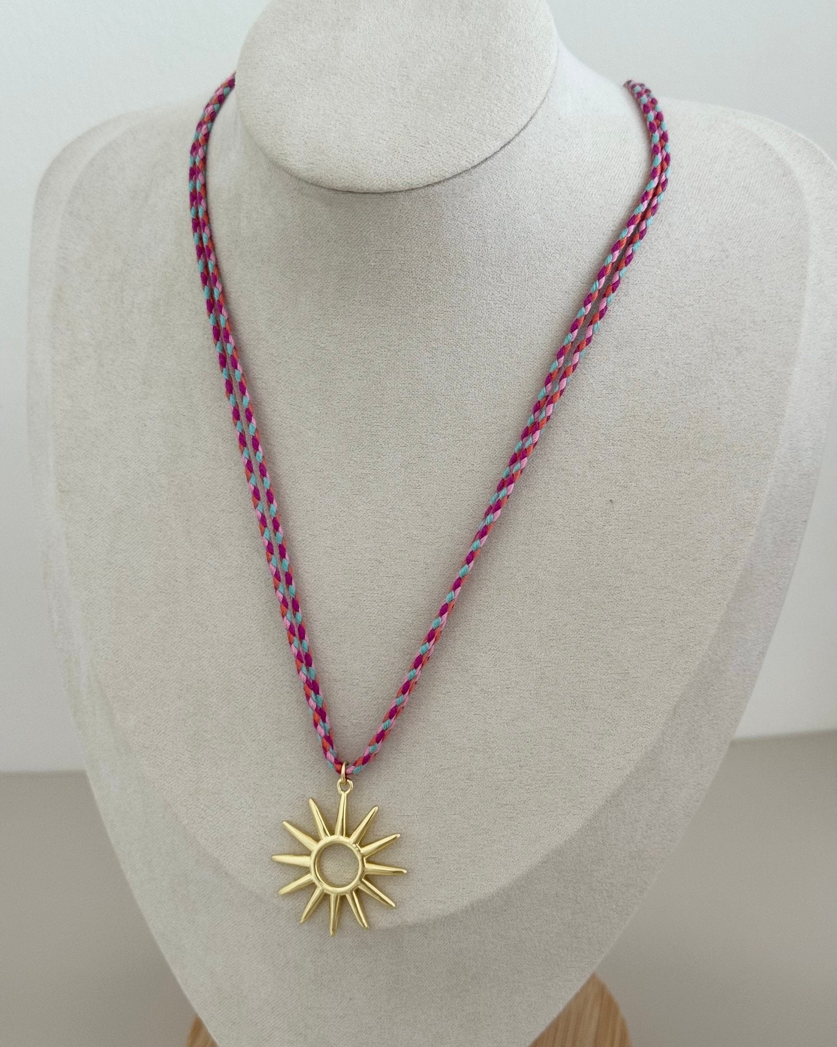 Sun Cord Necklace - Necklace | LimaLimón Store - 5