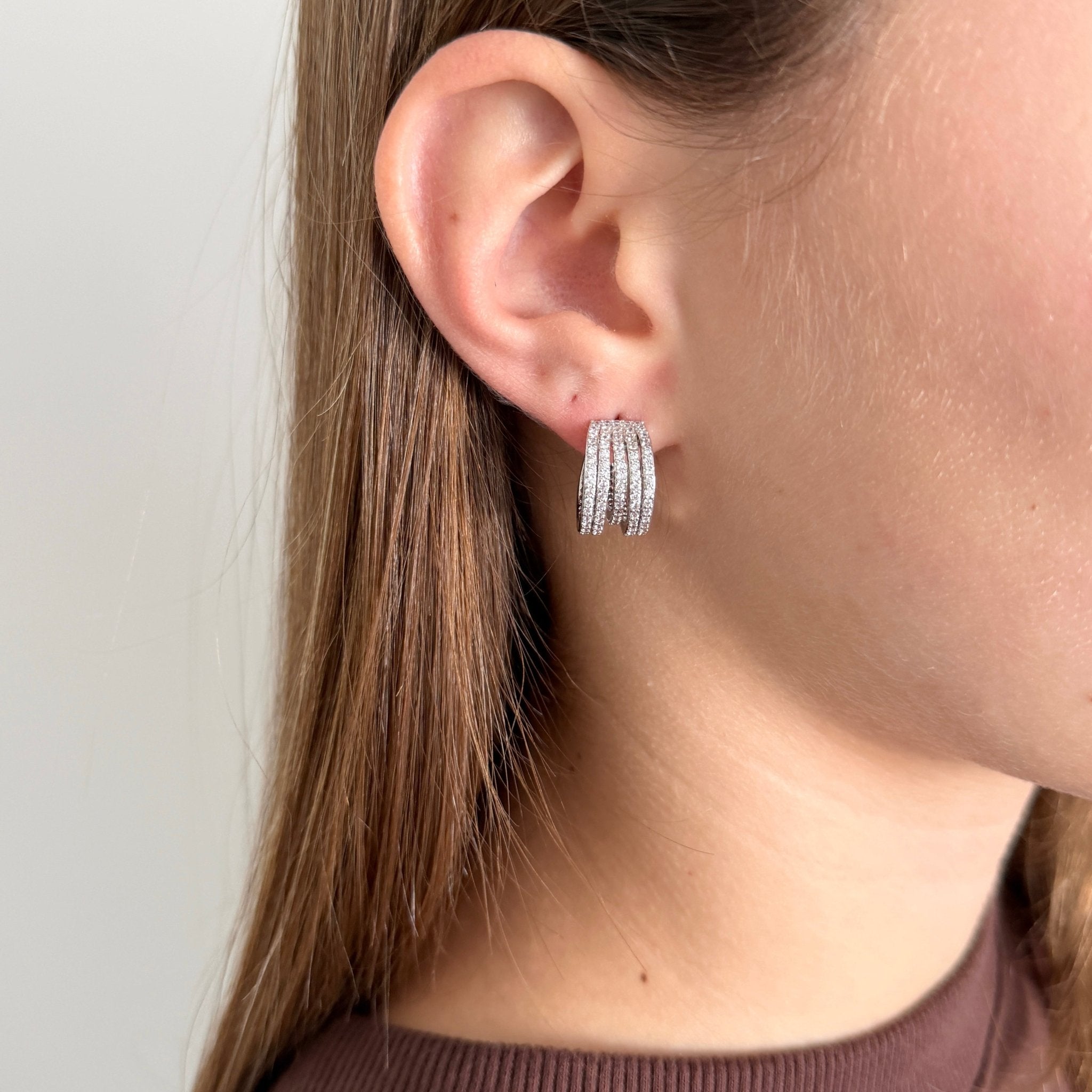 Triple Band Pavé Hoop Earrings - Earring | LimaLimón Store - 4