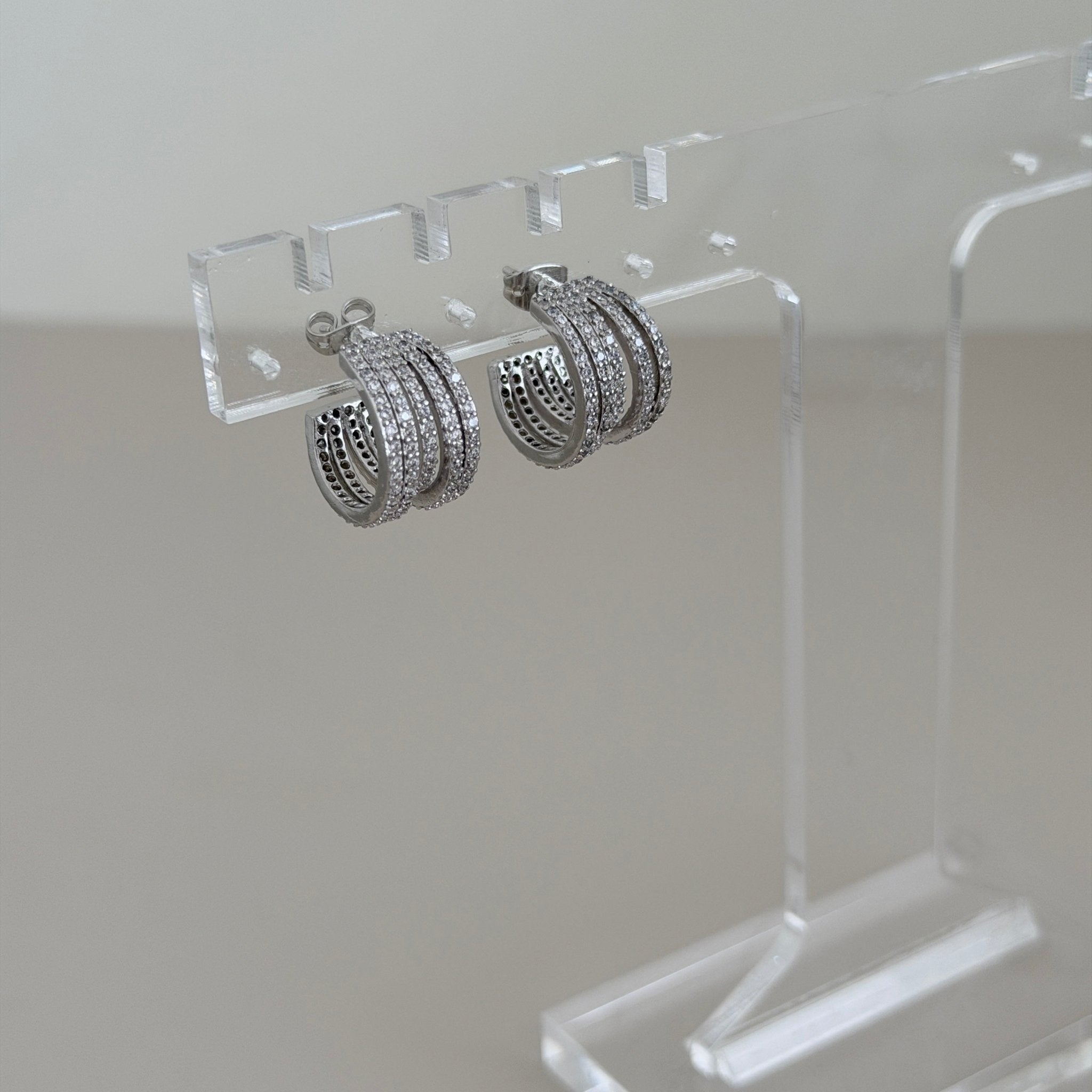 Triple Band Pavé Hoop Earrings - Earring | LimaLimón Store - 2