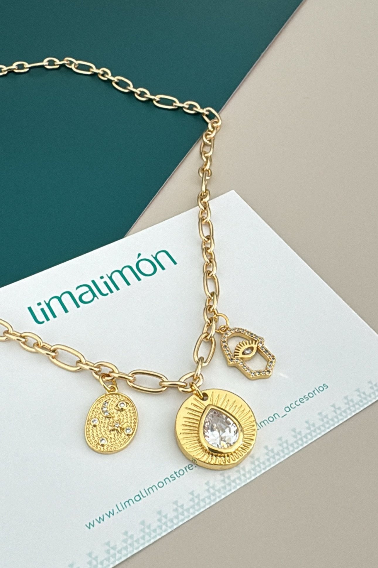 Triple Charm Necklace - Necklace | LimaLimón Store - 4