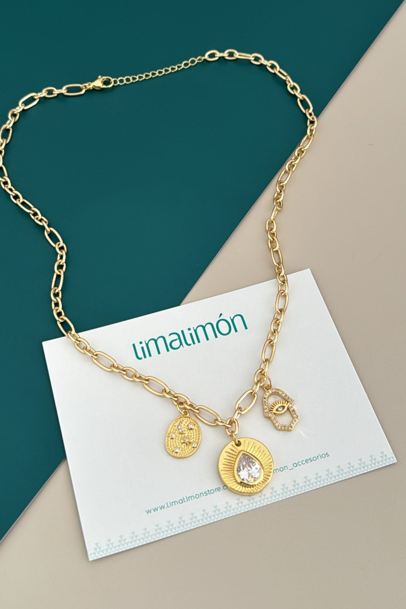 Triple Charm Necklace - Necklace | LimaLimón Store - 5